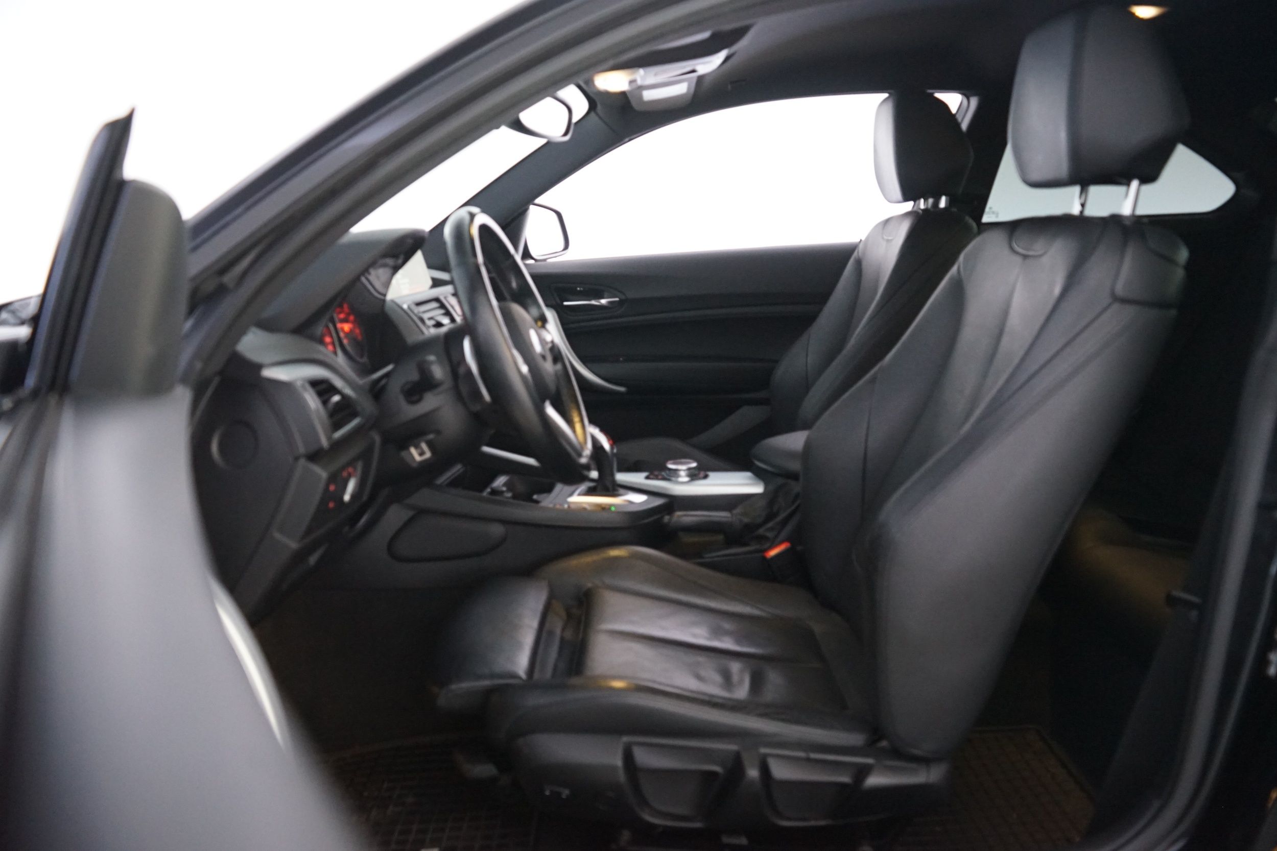 BMW 220 2016