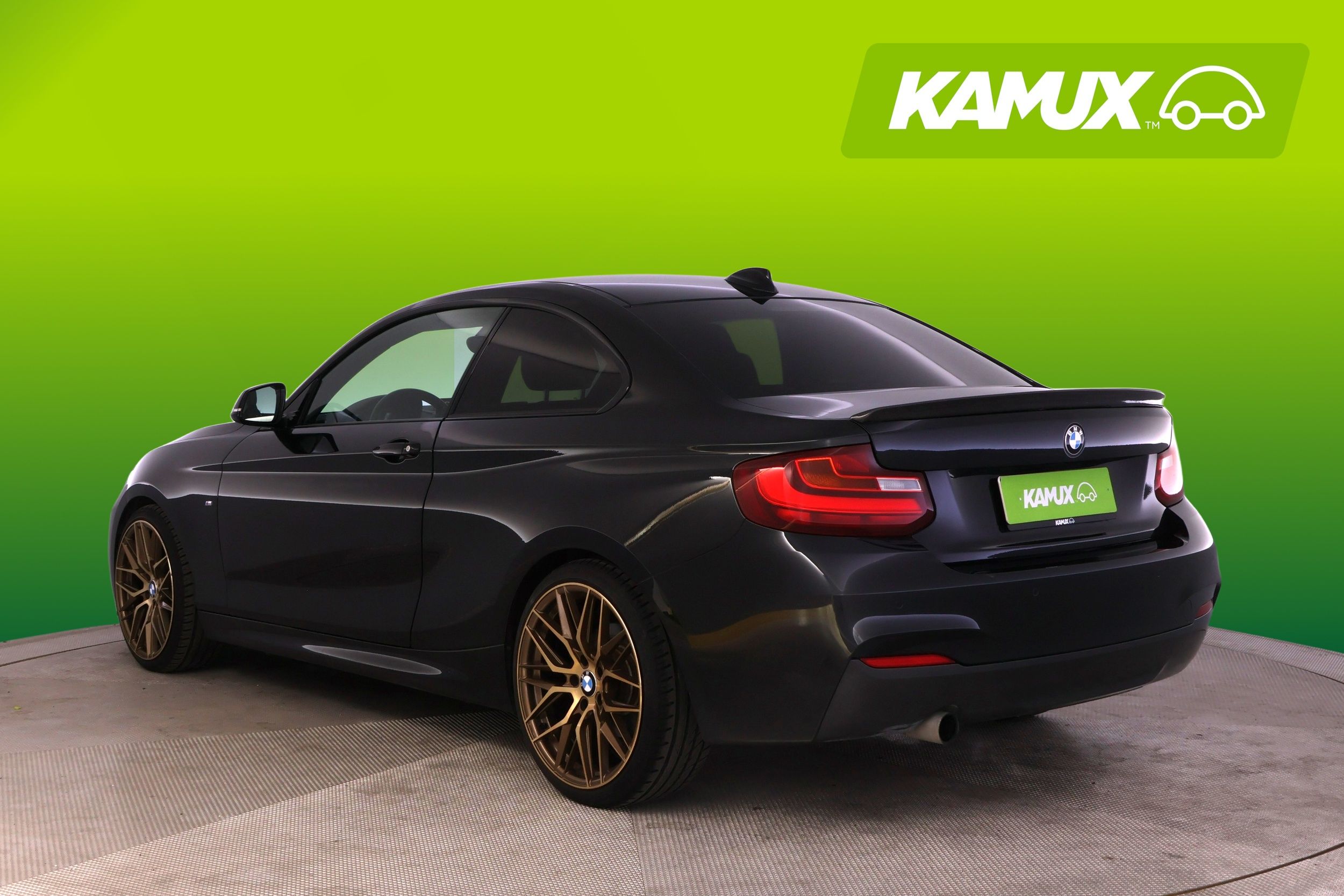 BMW 220 2016