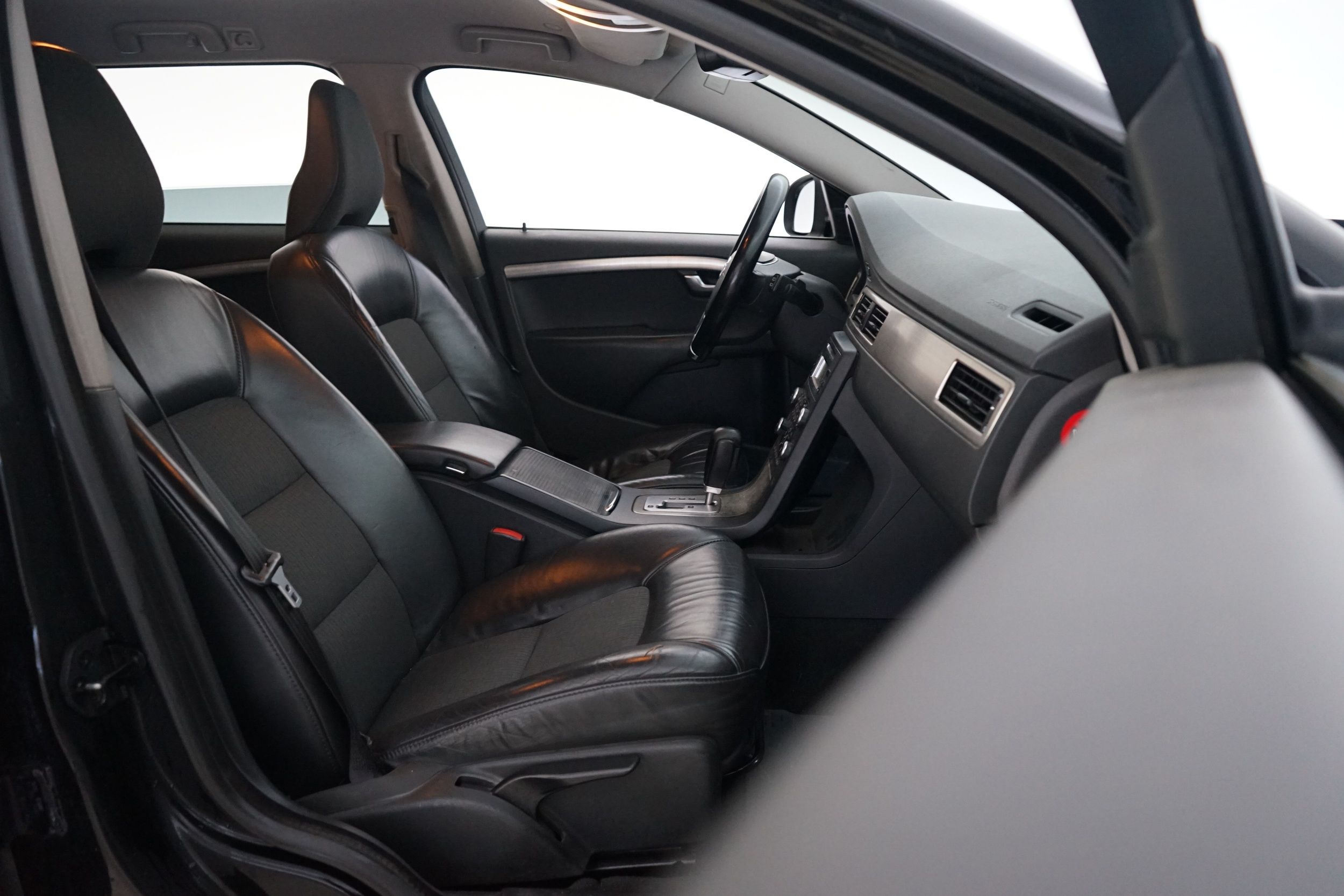 Volvo V70 2010