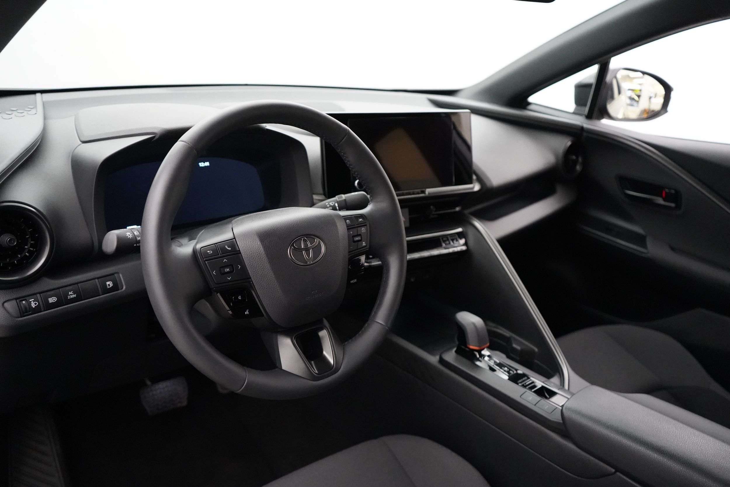 Toyota C-HR 2025