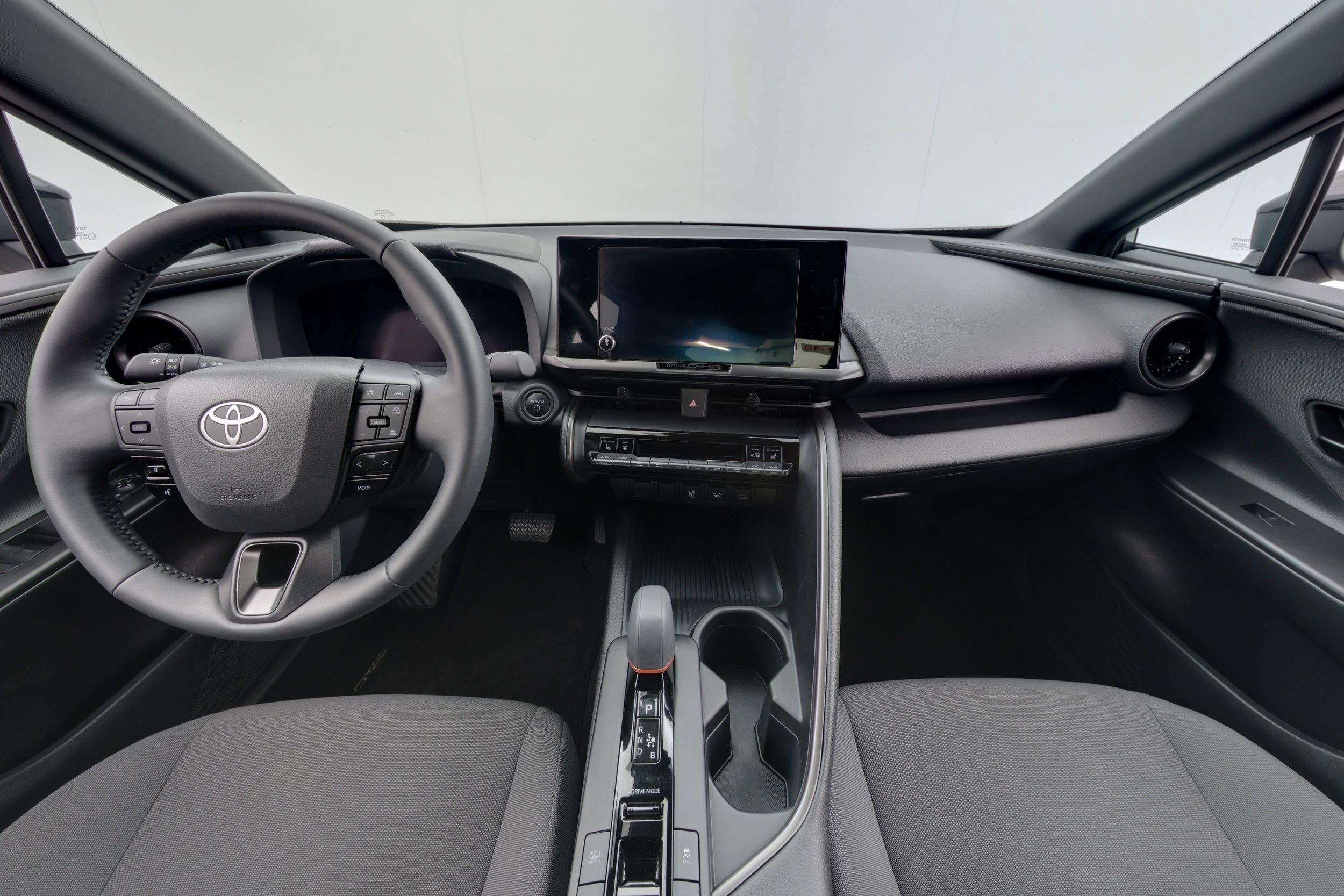 Toyota C-HR 2025