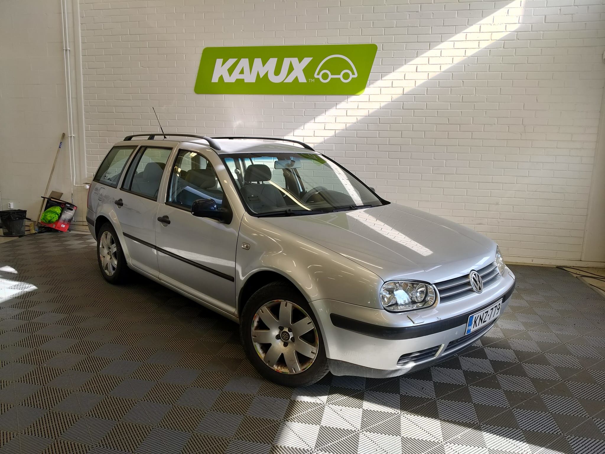 Volkswagen Golf 2004