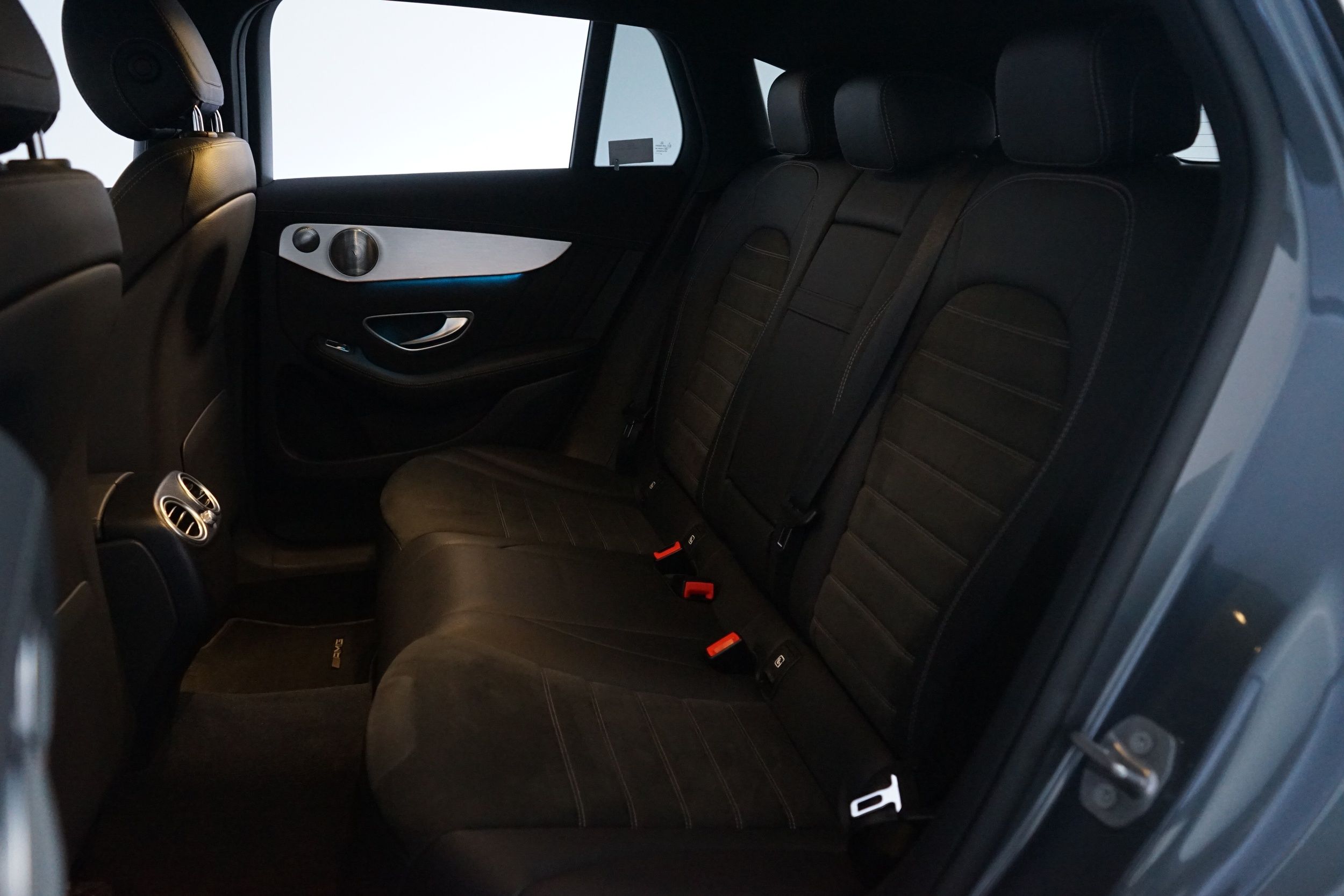 Mercedes-Benz EQC 2021