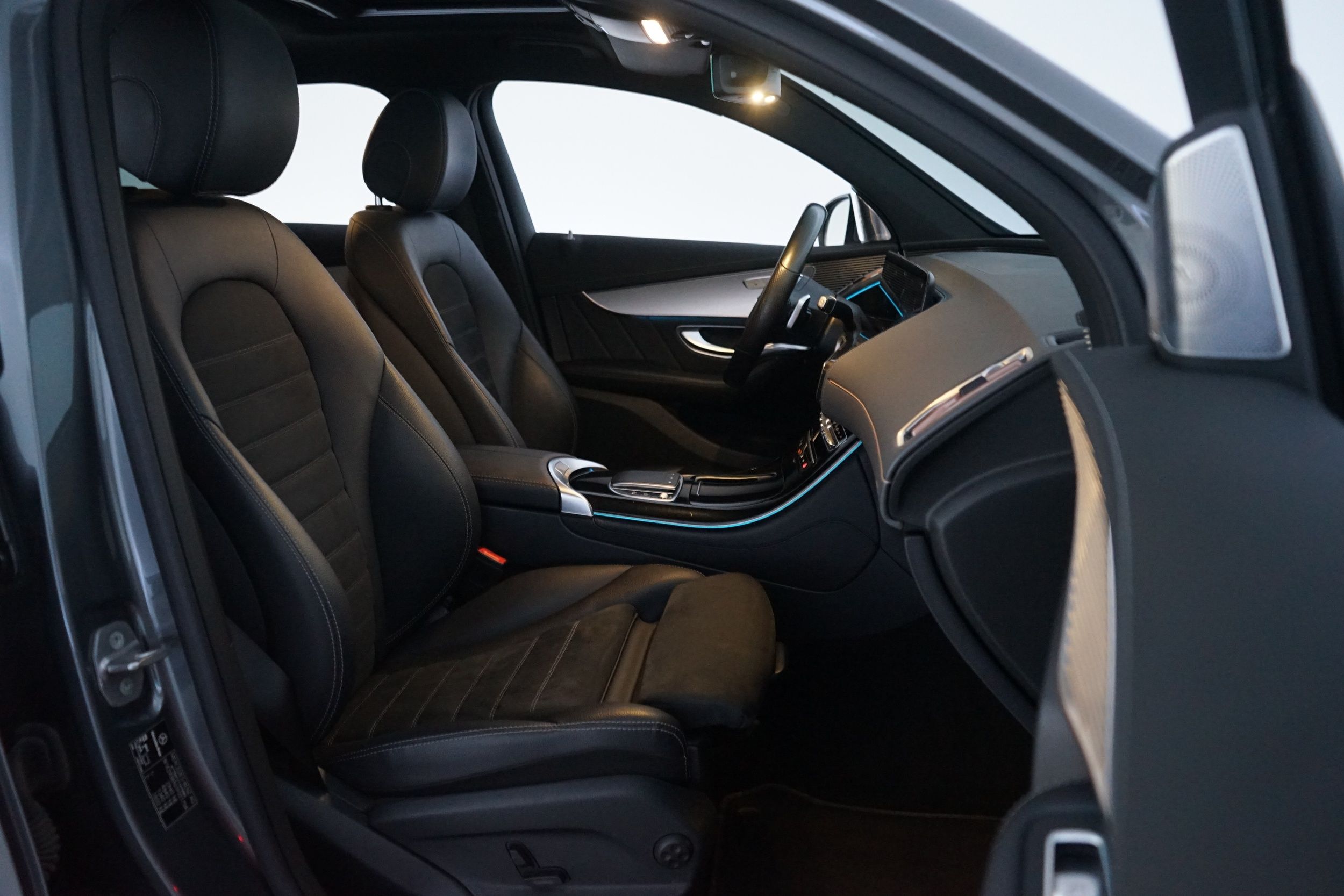 Mercedes-Benz EQC 2021