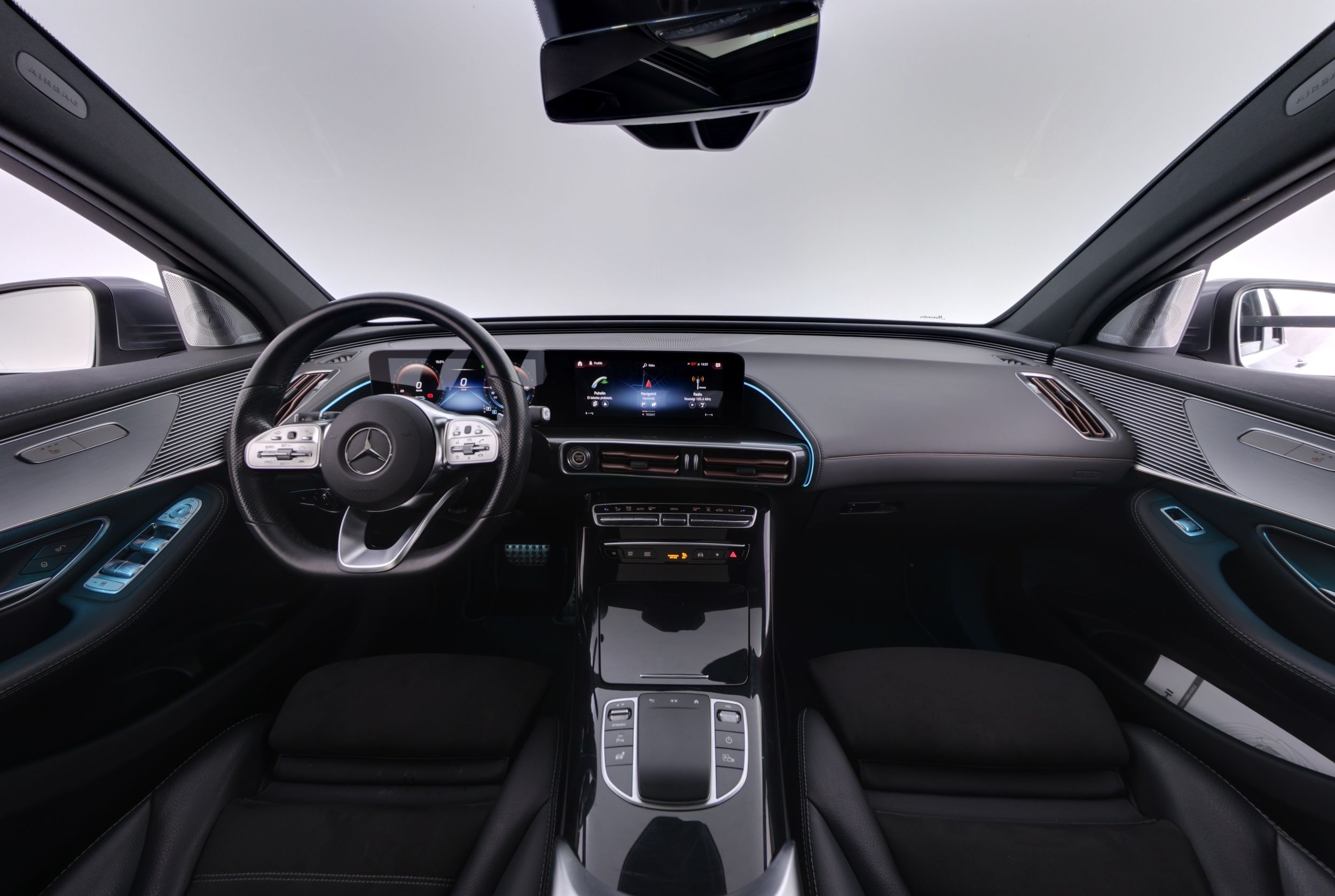 Mercedes-Benz EQC 2021