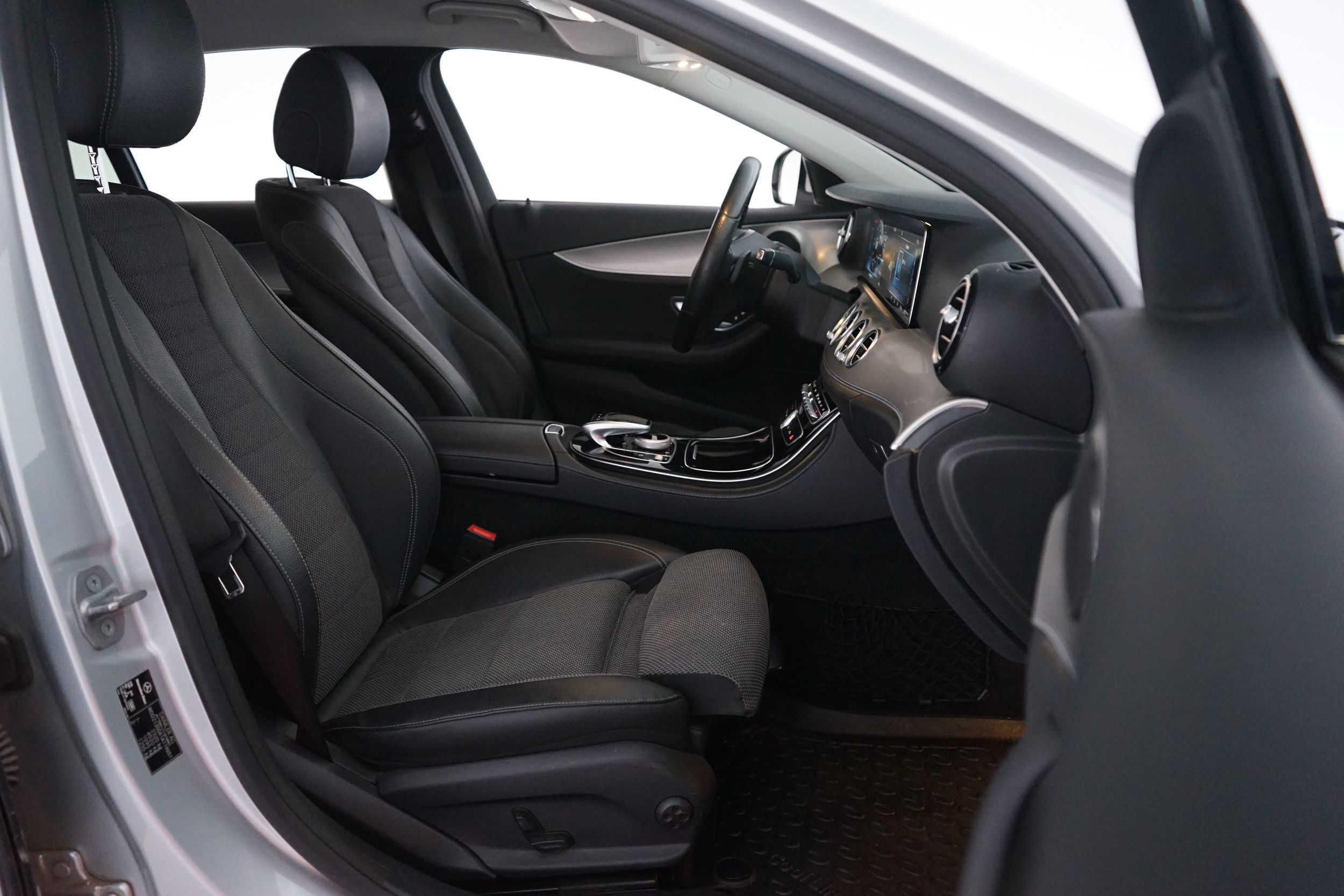 Mercedes-Benz E 2017