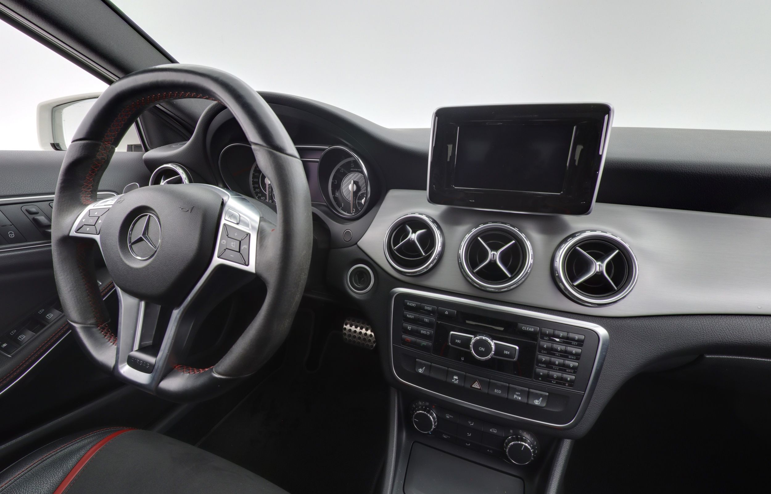 Mercedes-Benz GLA 45 AMG 2015