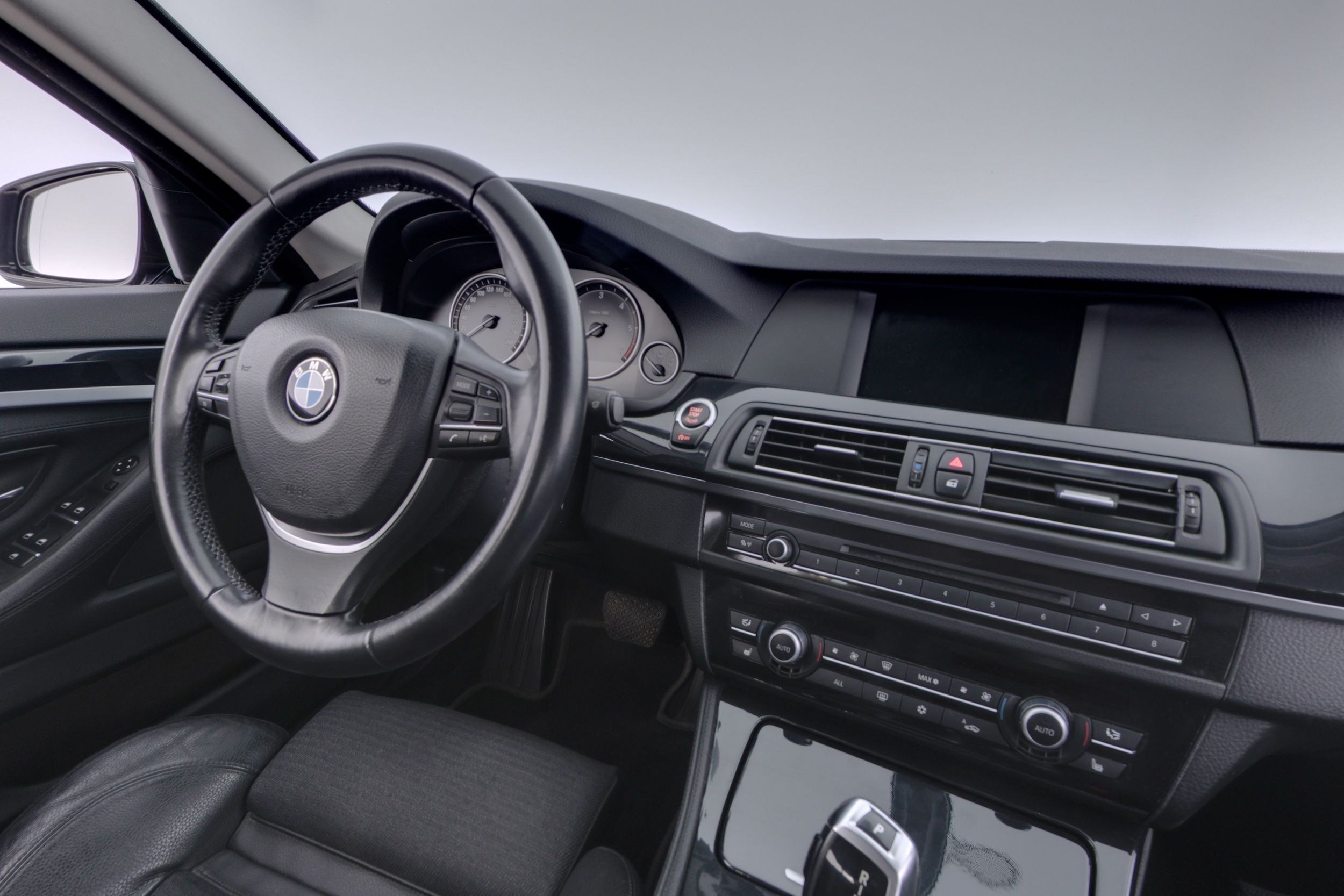BMW 520 2012
