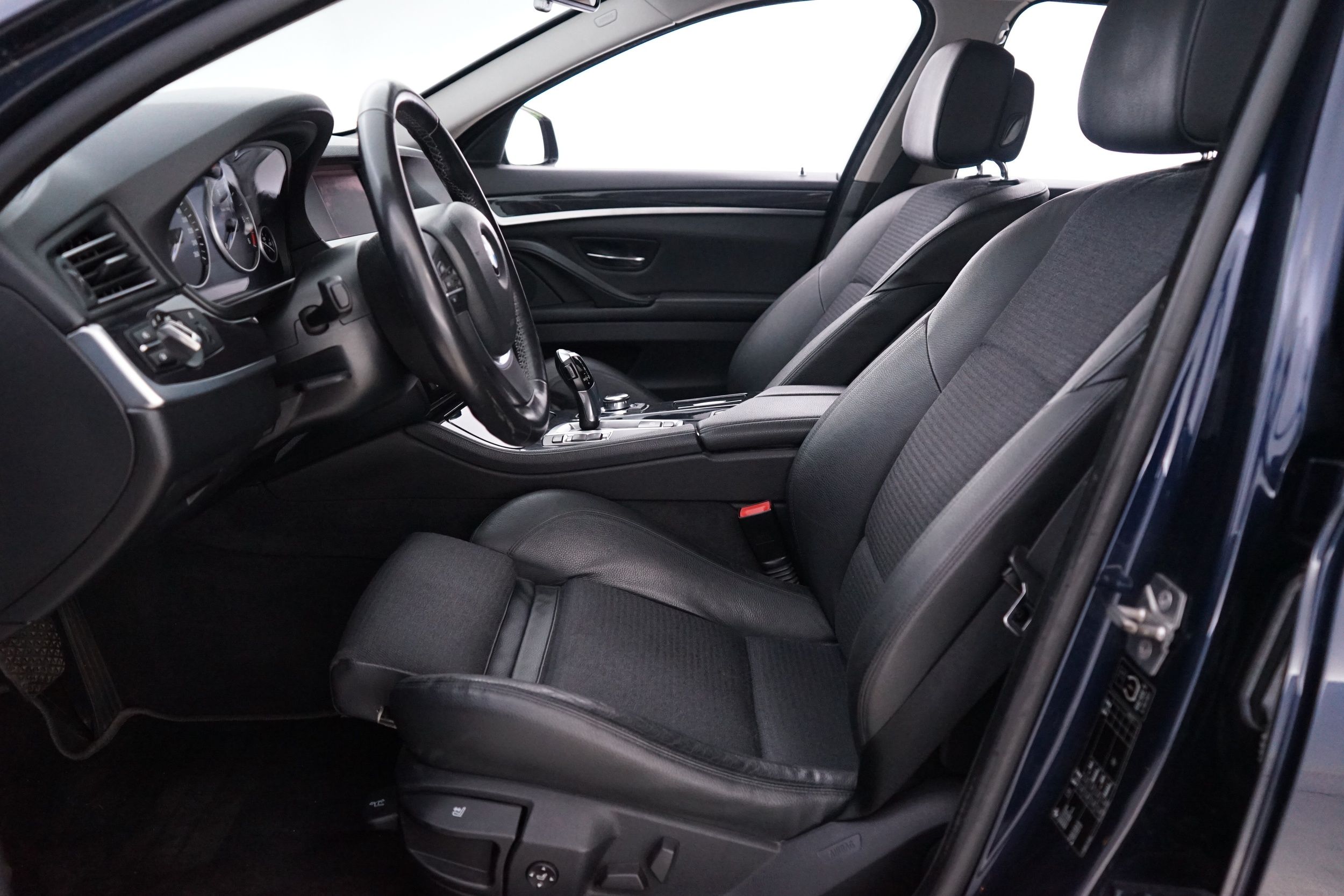 BMW 520 2012