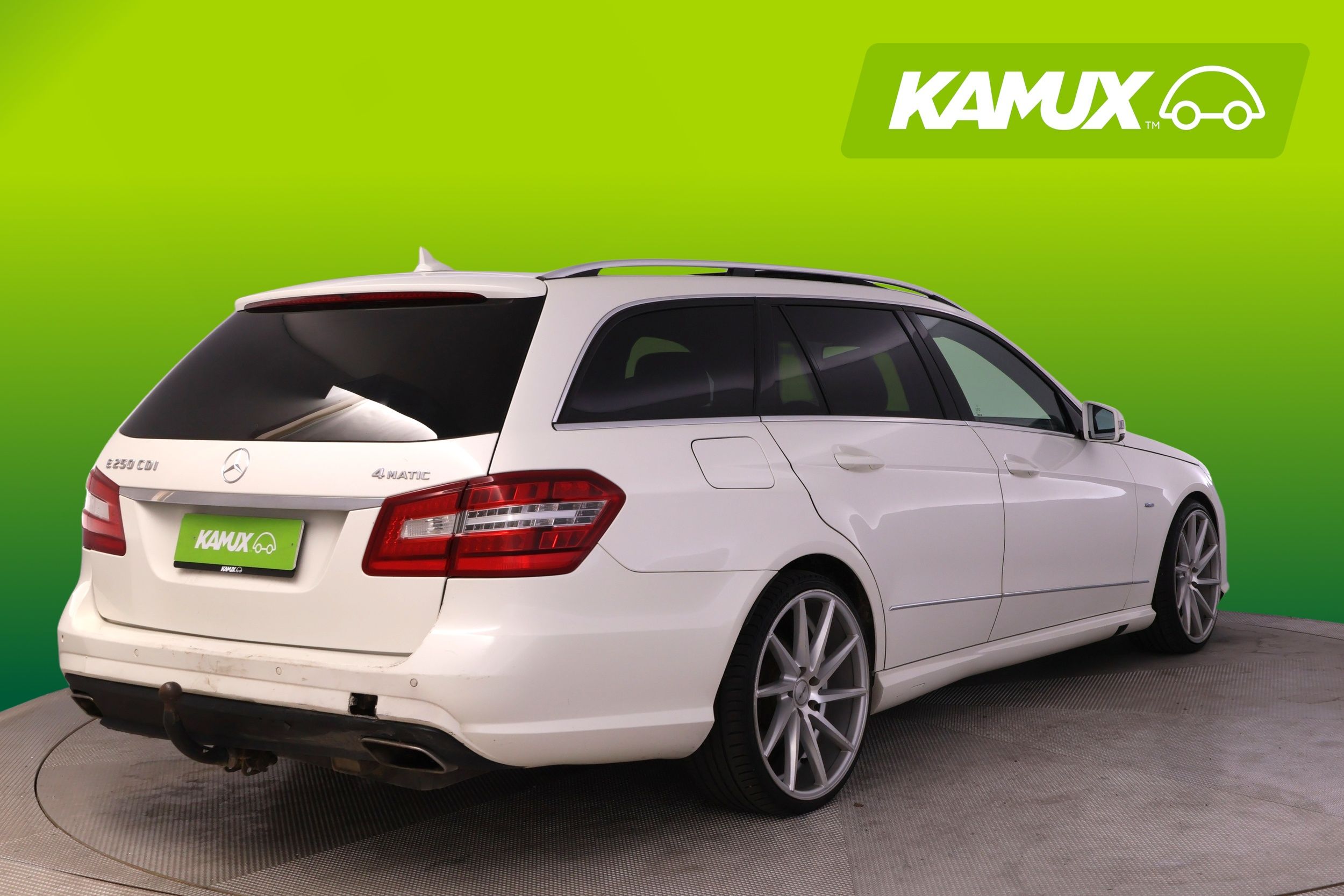 Mercedes-Benz E 2012