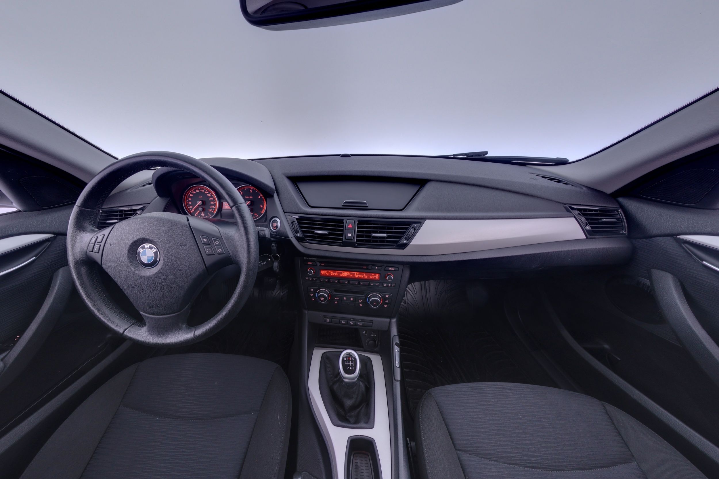 BMW X1 2012