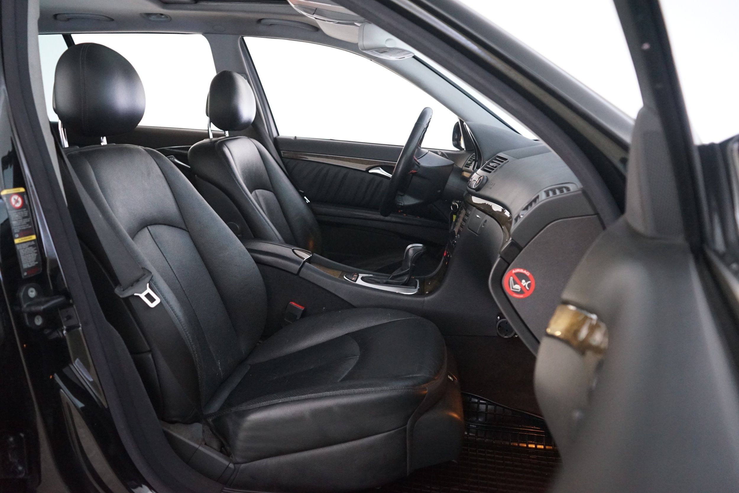 Mercedes-Benz E 2004