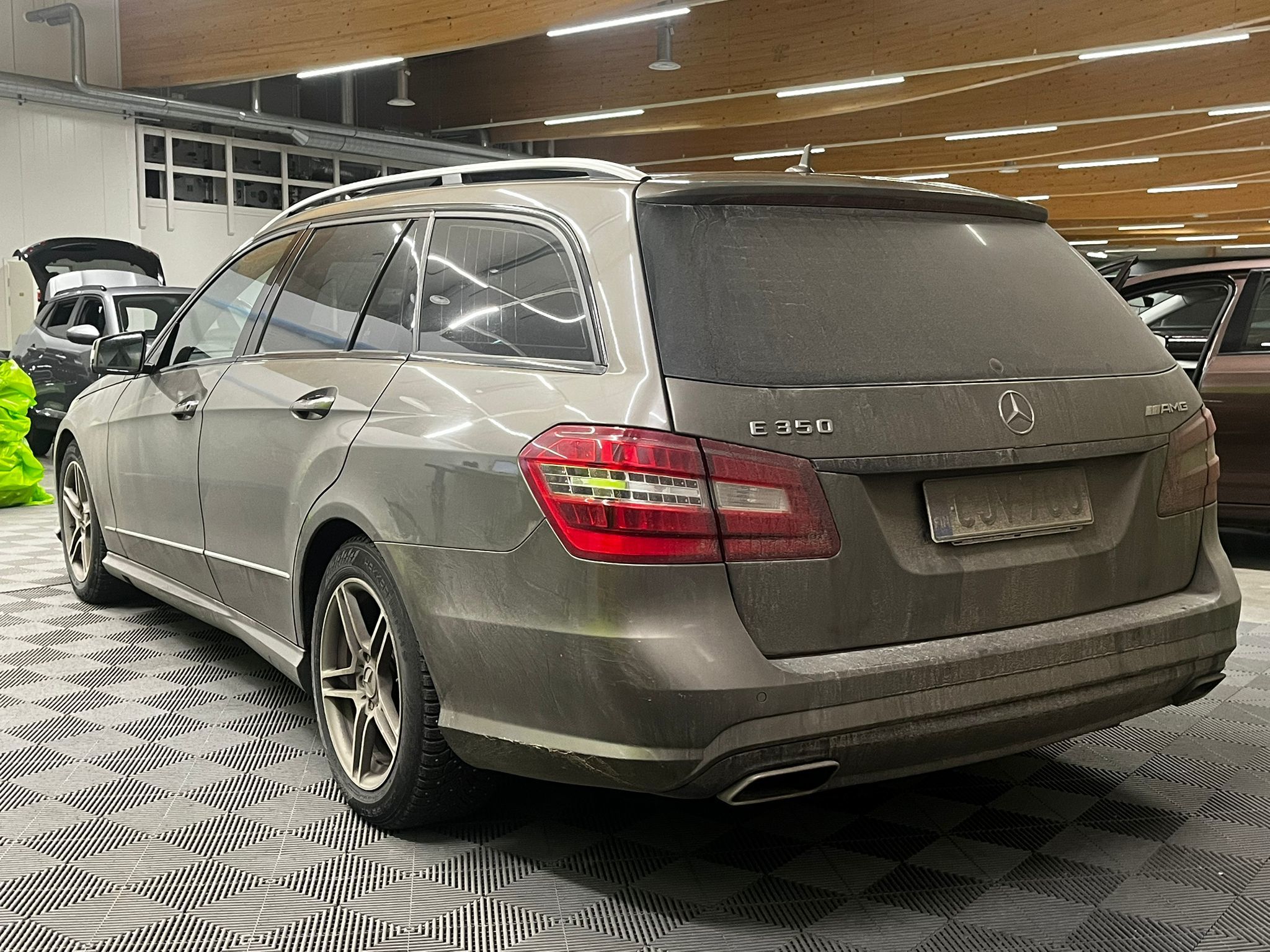 Mercedes-Benz E 2010