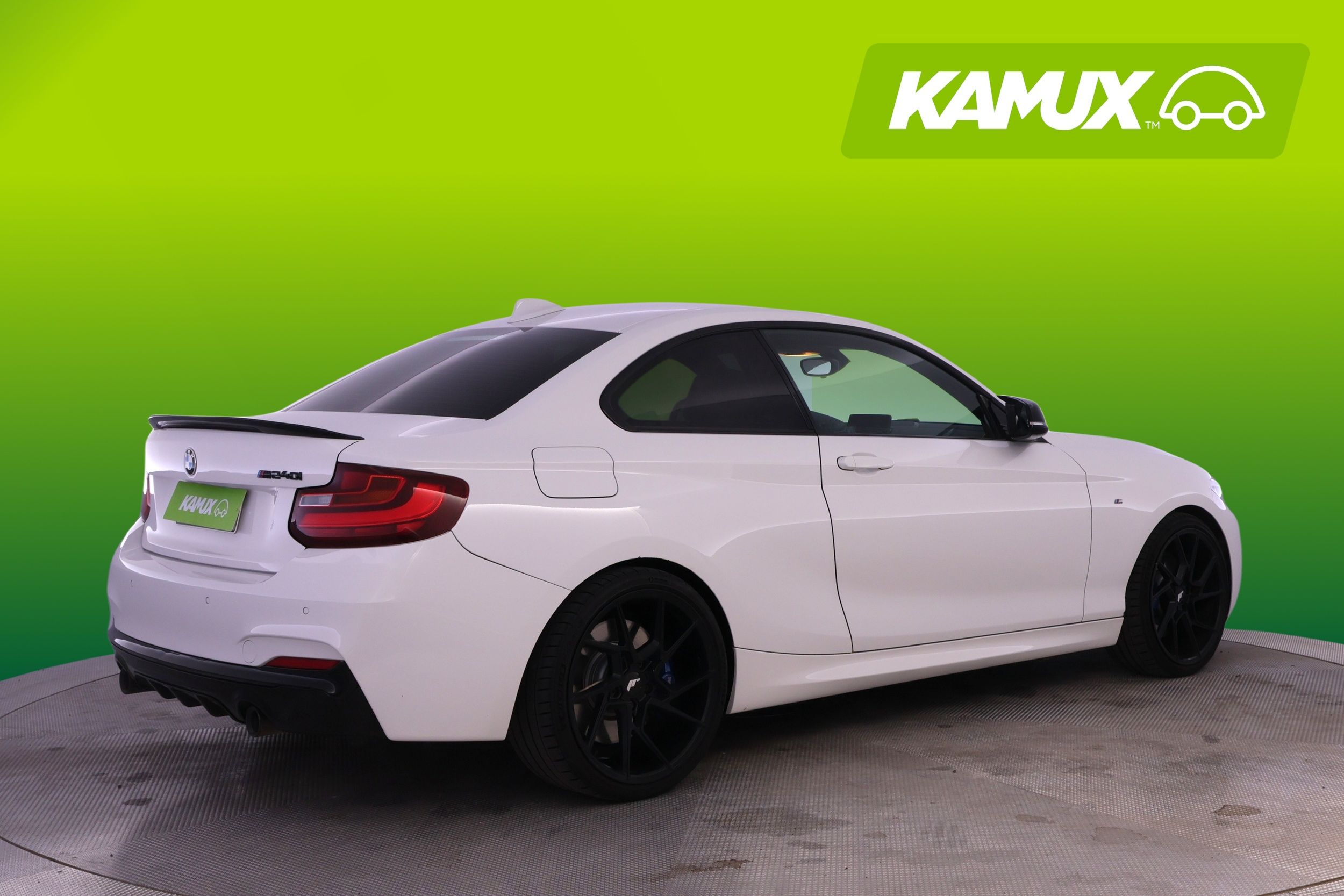 BMW M240i 2017