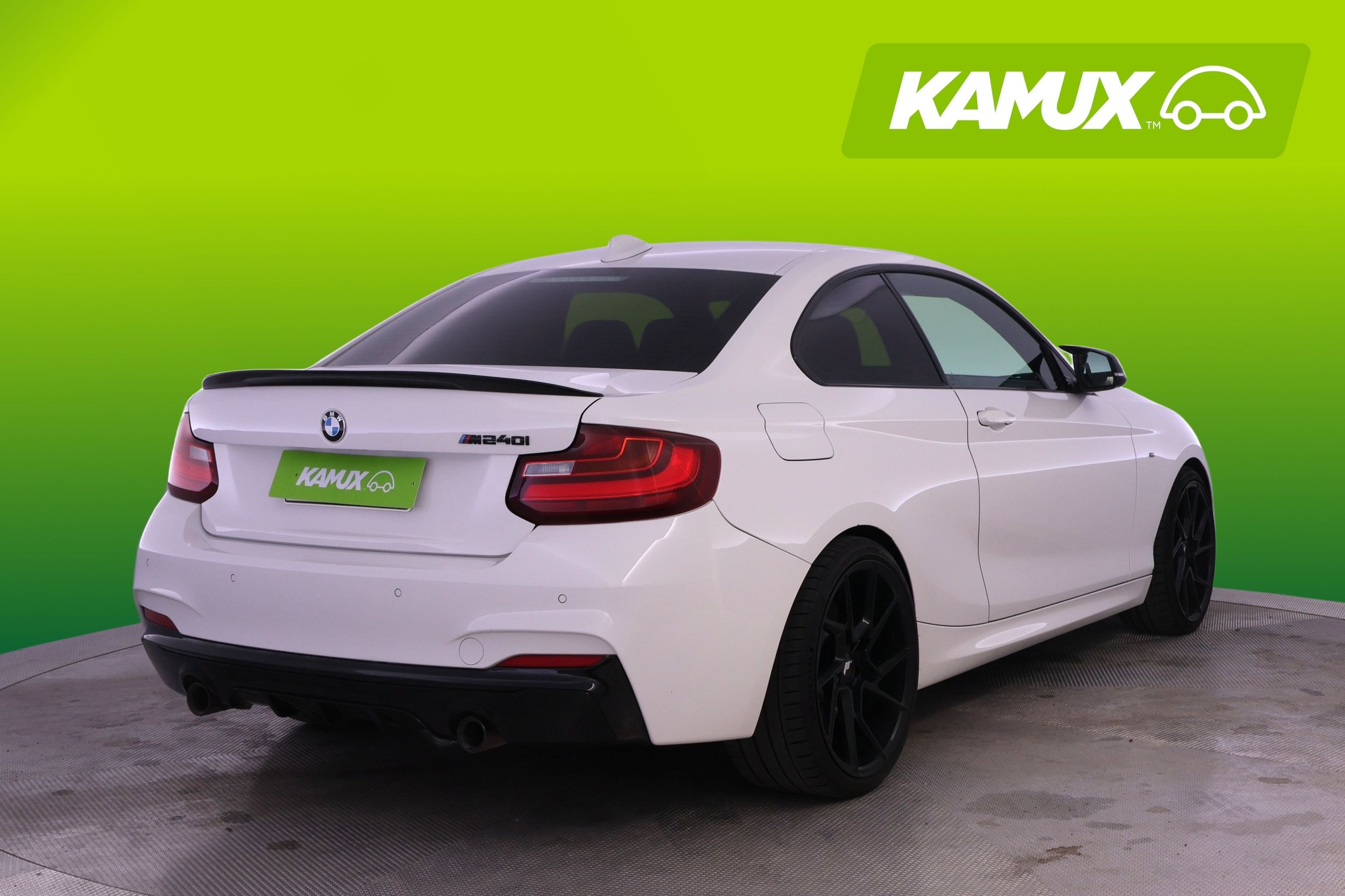 BMW M240i 2017
