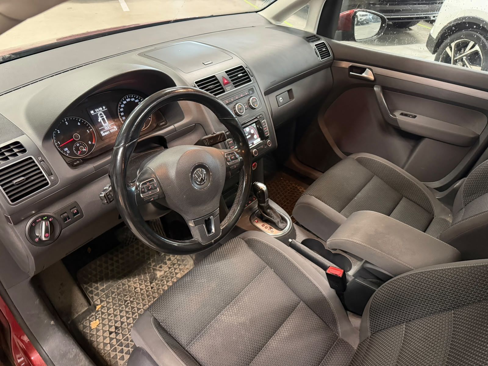 Volkswagen Touran 2015