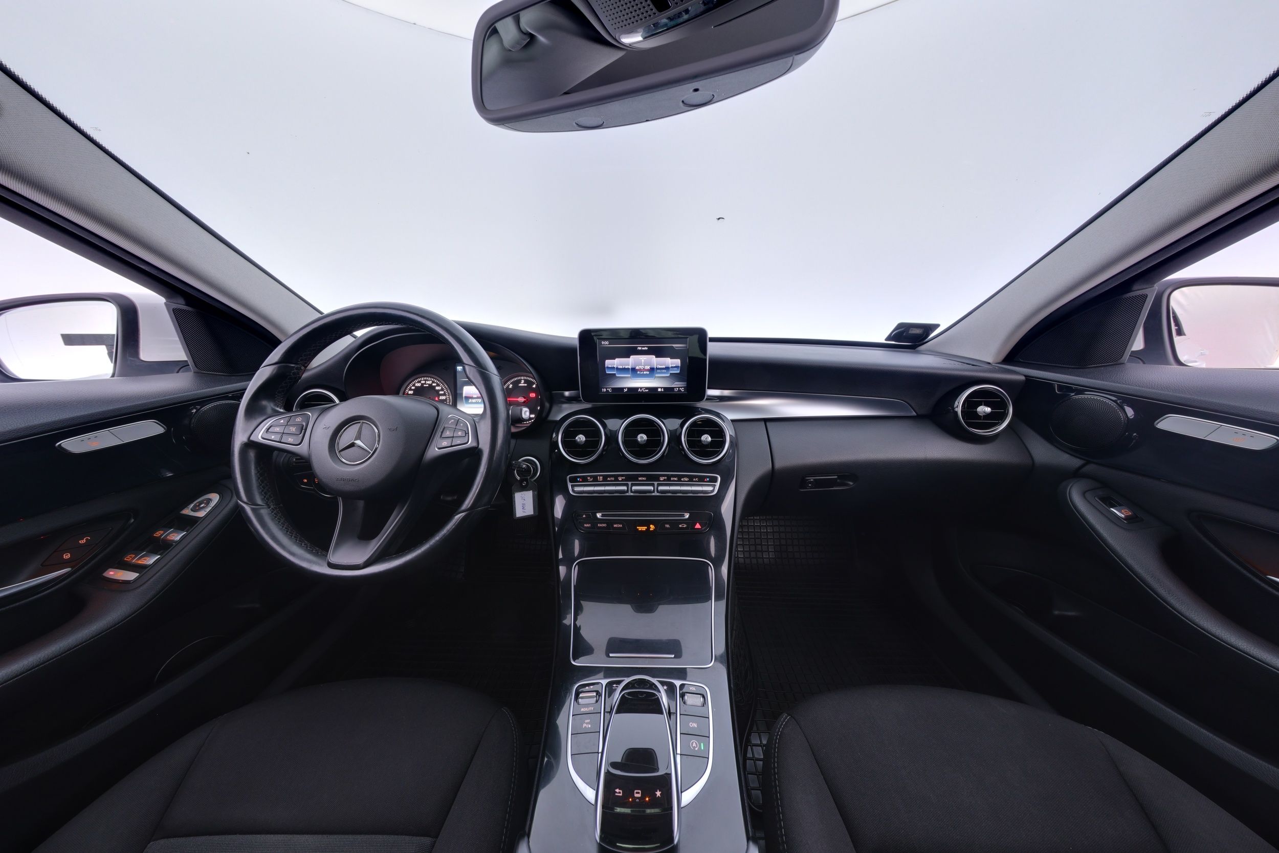 Mercedes-Benz C 2015
