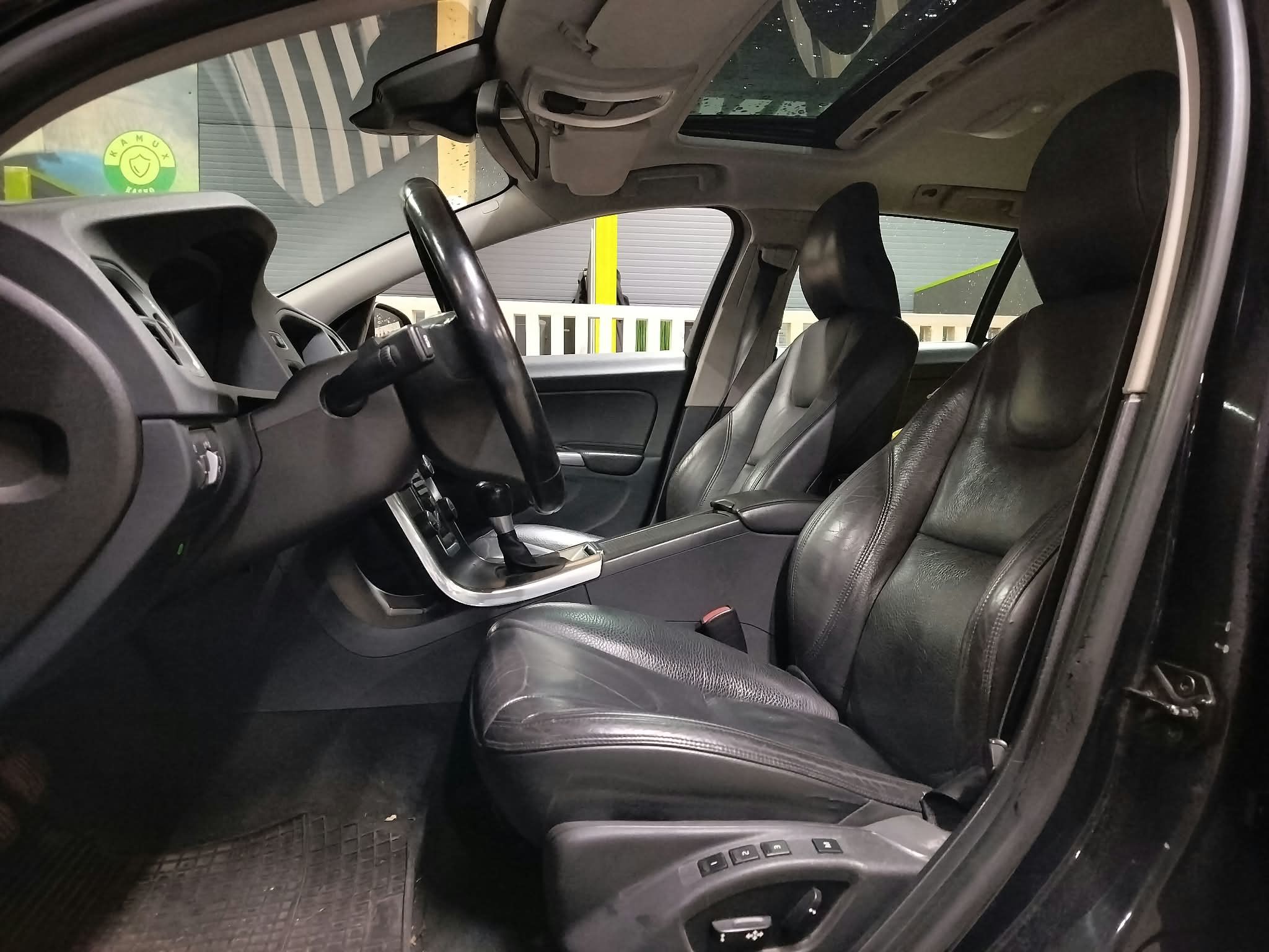 Volvo V60 2011