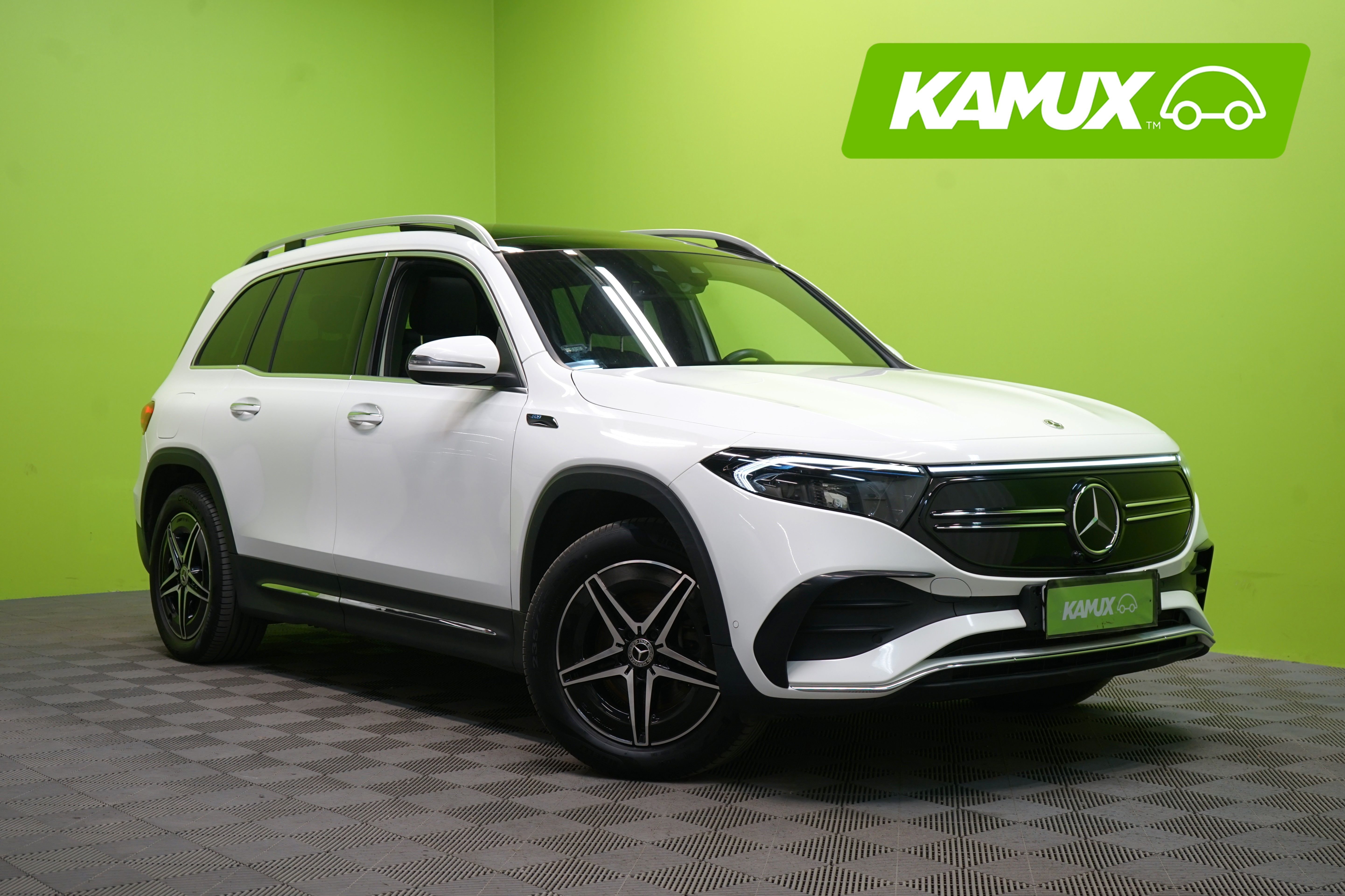 Mercedes-Benz EQB 2022