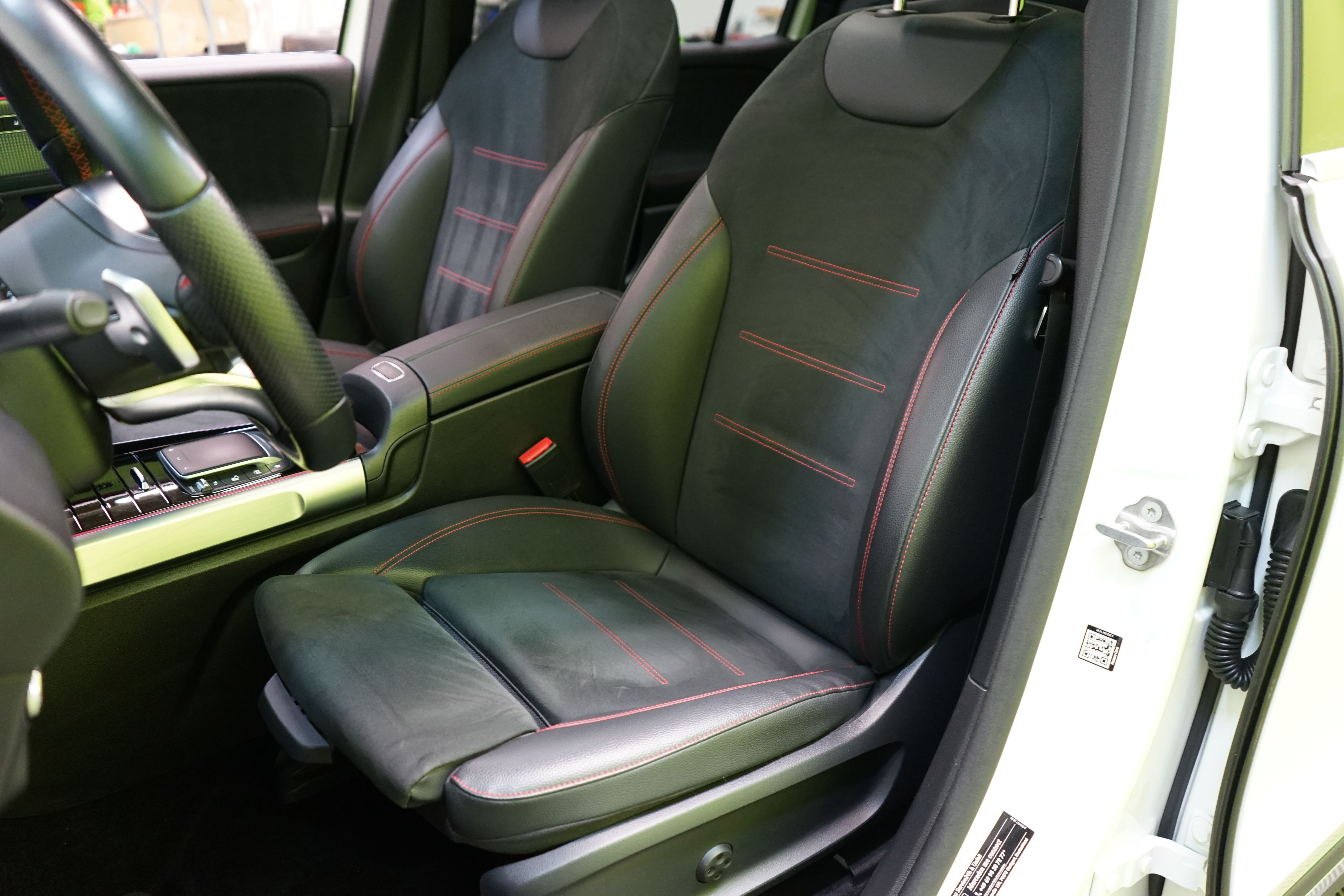 Mercedes-Benz EQB 2022