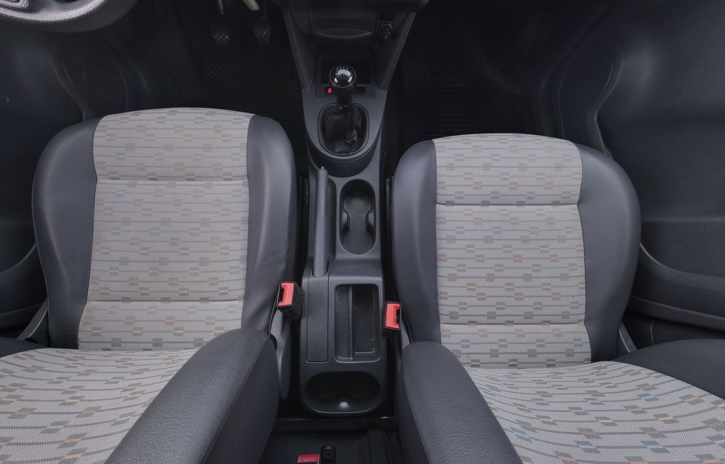 Volkswagen Caddy Maxi 2011