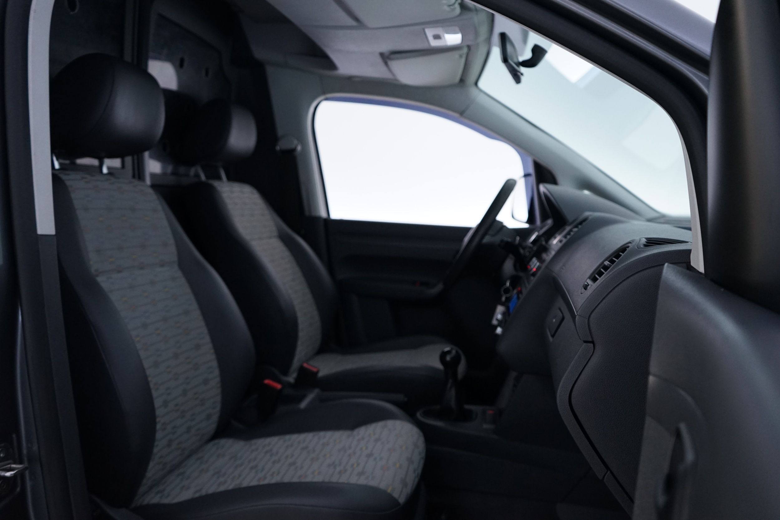 Volkswagen Caddy Maxi 2011