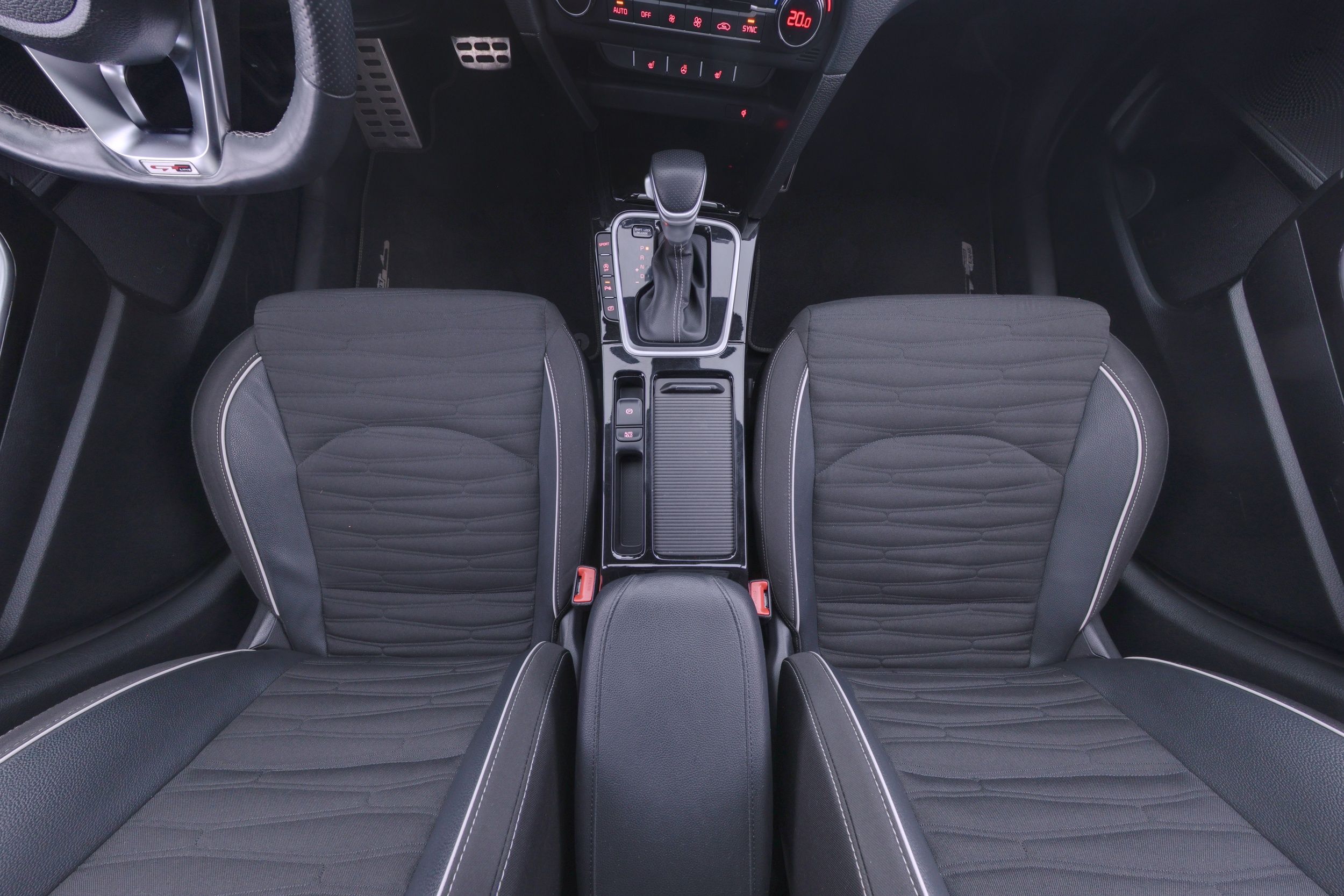 Kia ProCeed 2023