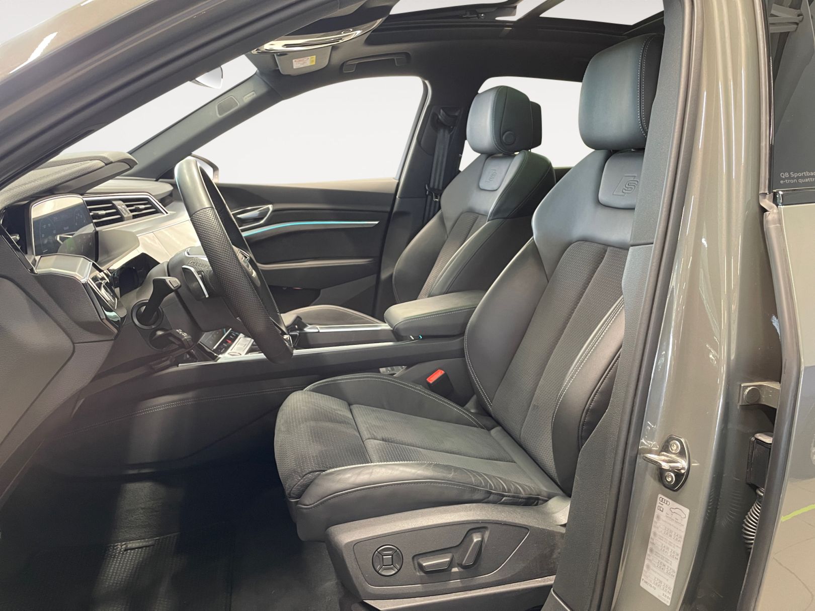 Audi Q8 2024