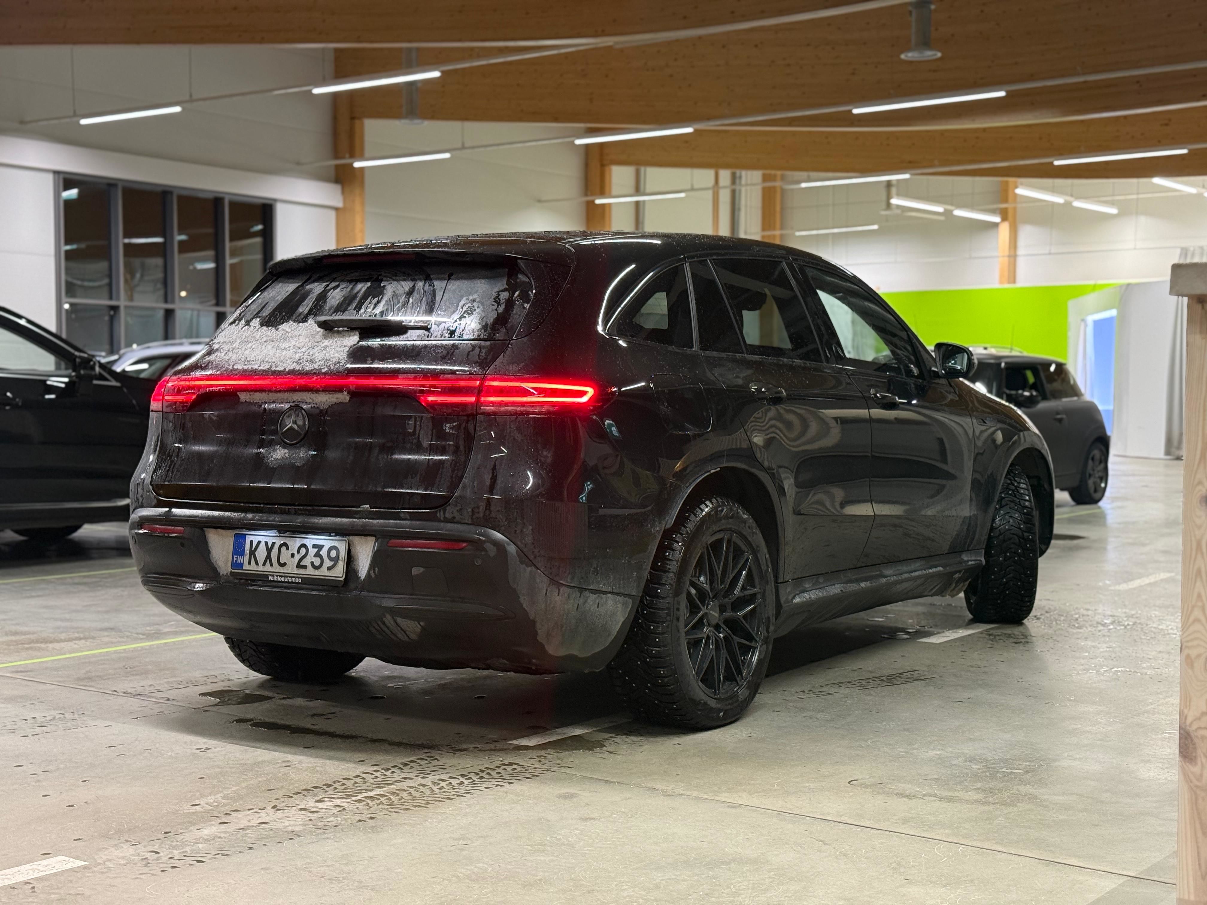 Mercedes-Benz EQC 2021