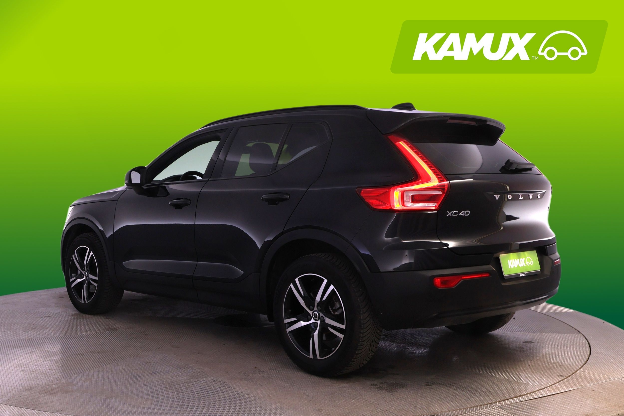 Volvo XC40 2024
