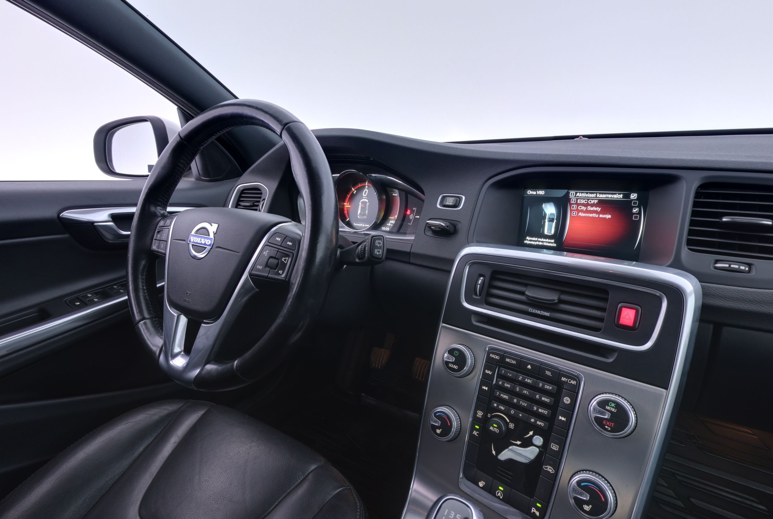 Volvo V60 2016