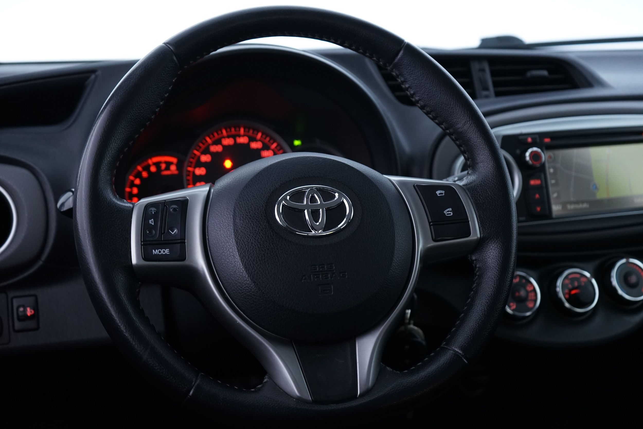 Toyota Yaris 2012