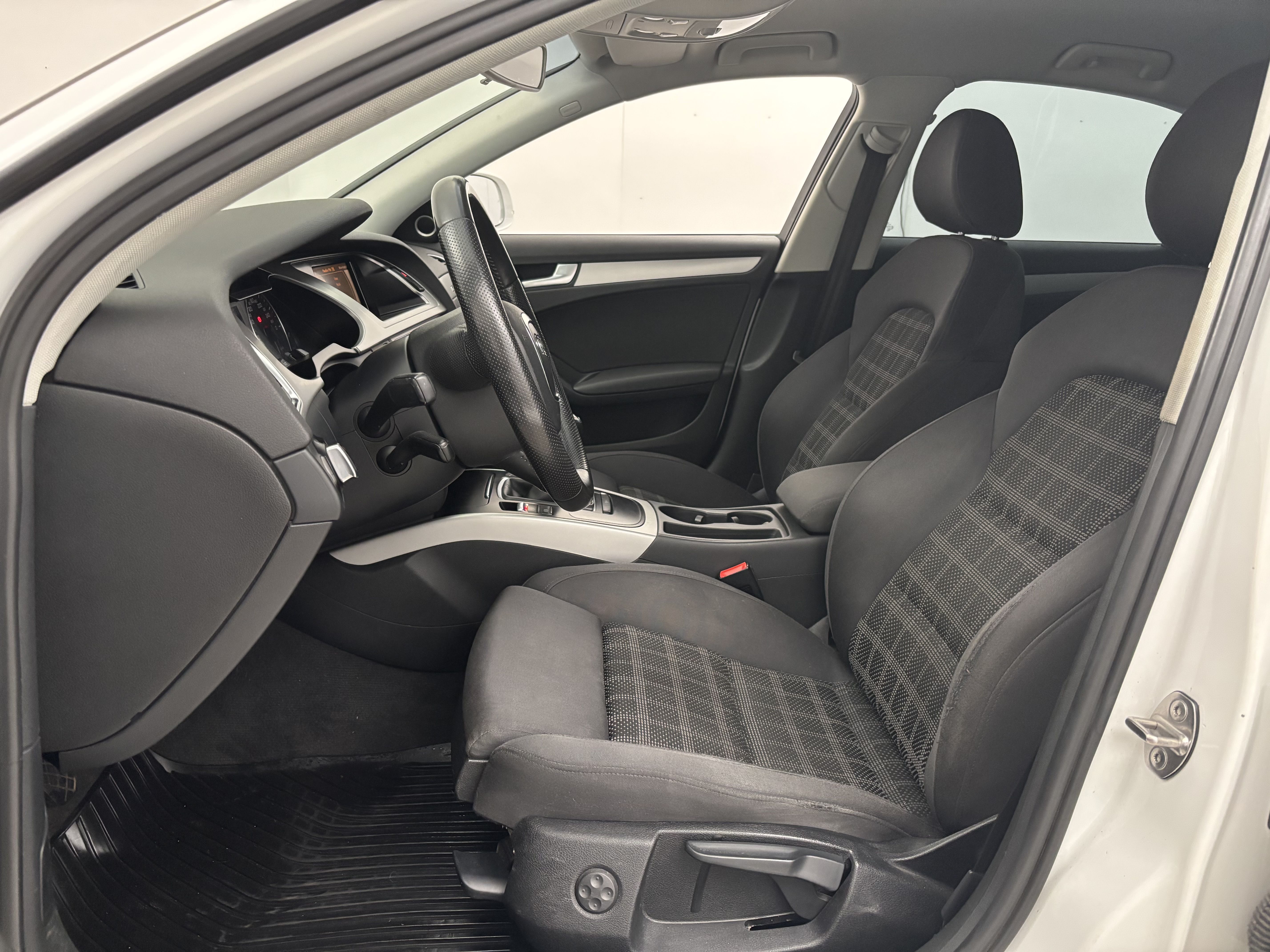 Audi A4 2011
