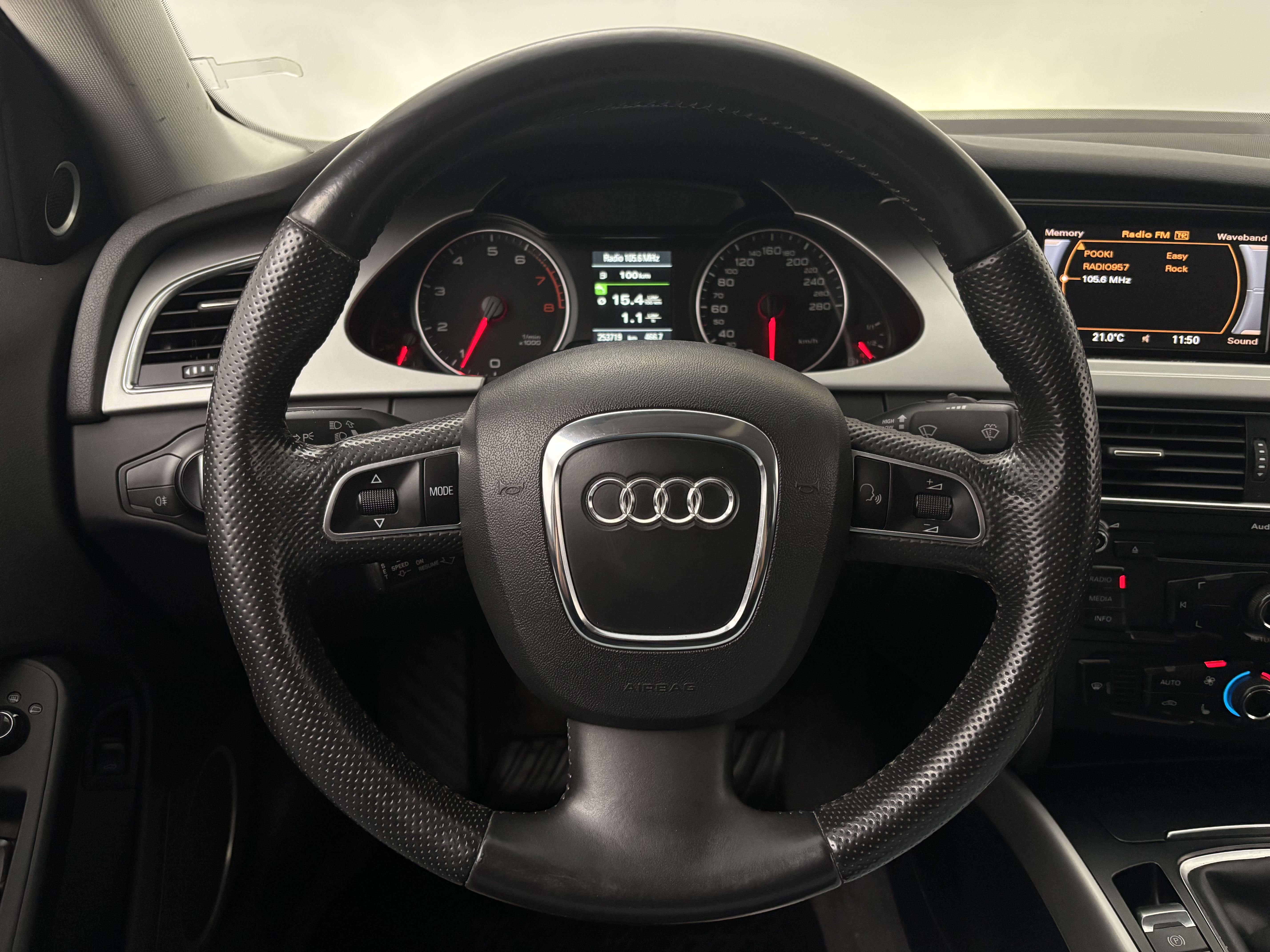 Audi A4 2011