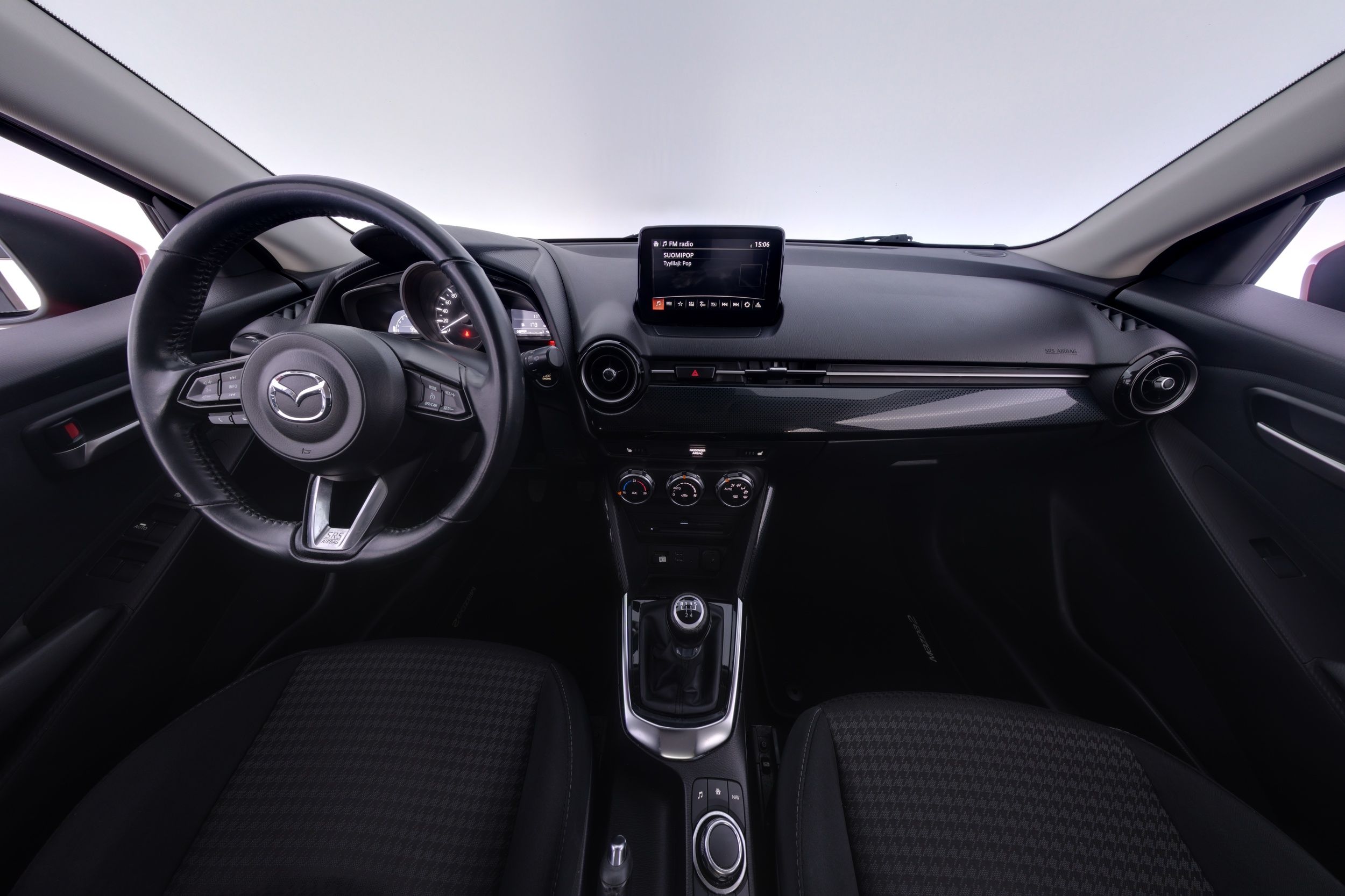 Mazda 2 2018
