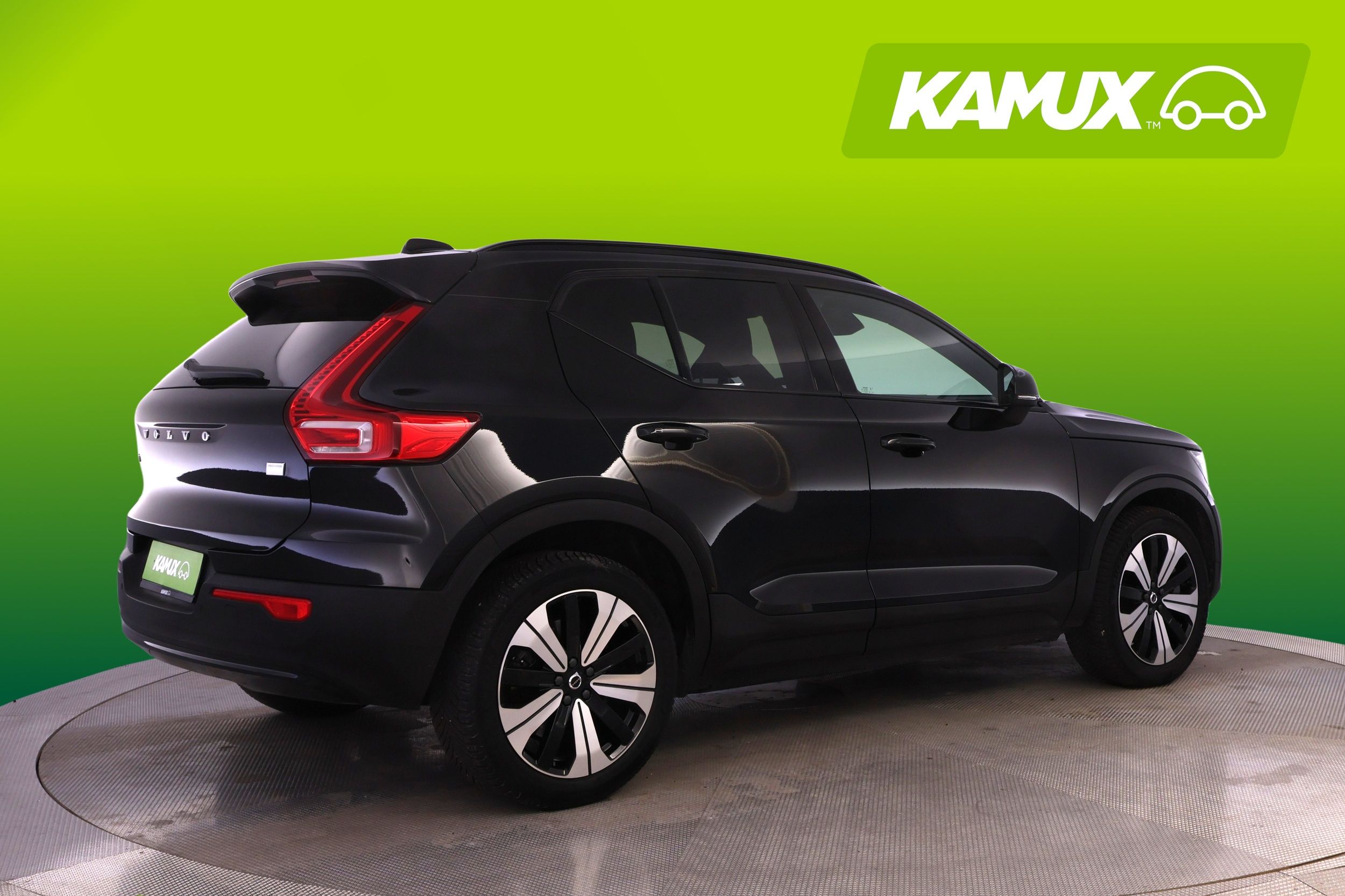 Volvo XC40 2023