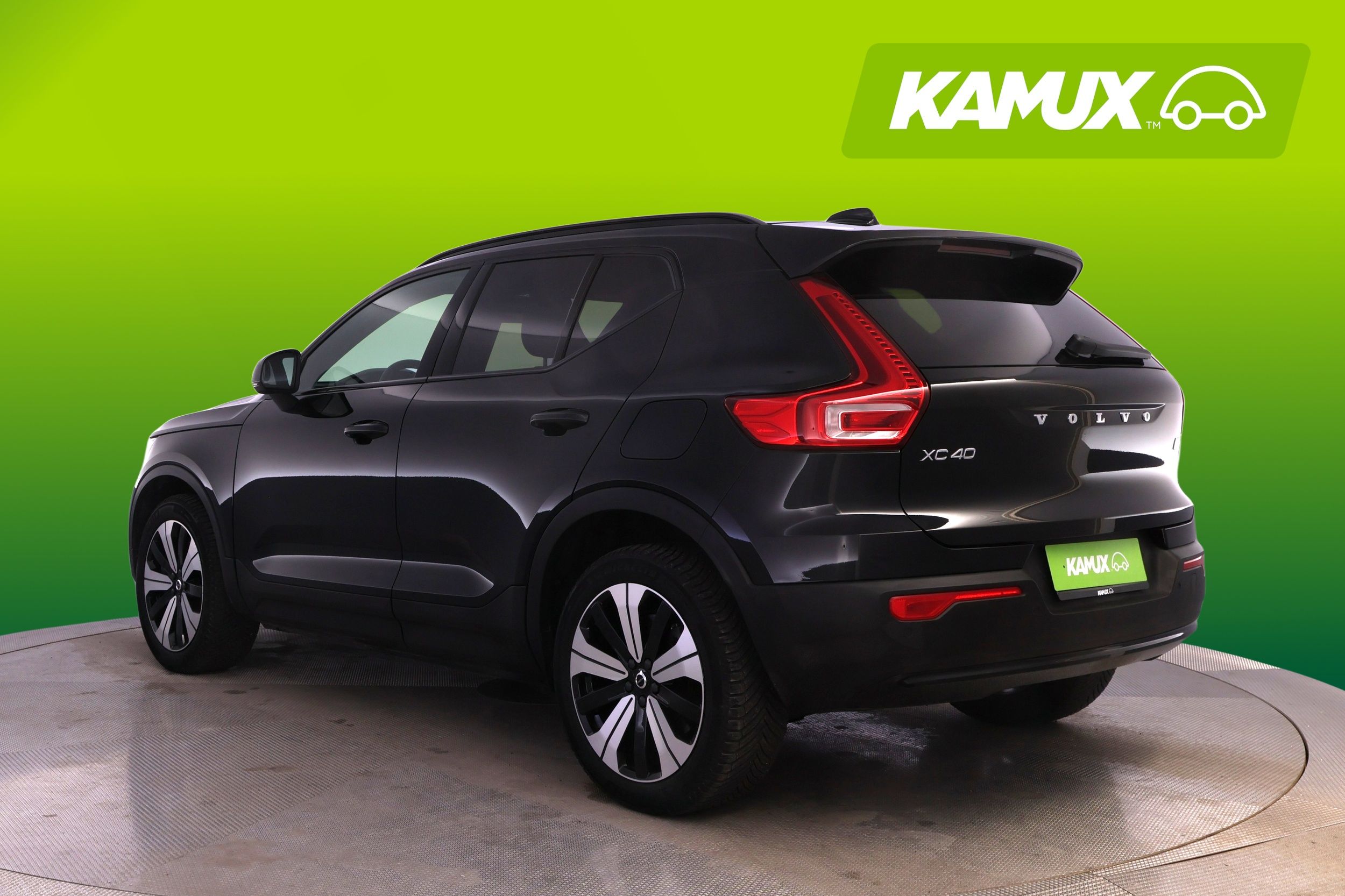 Volvo XC40 2023