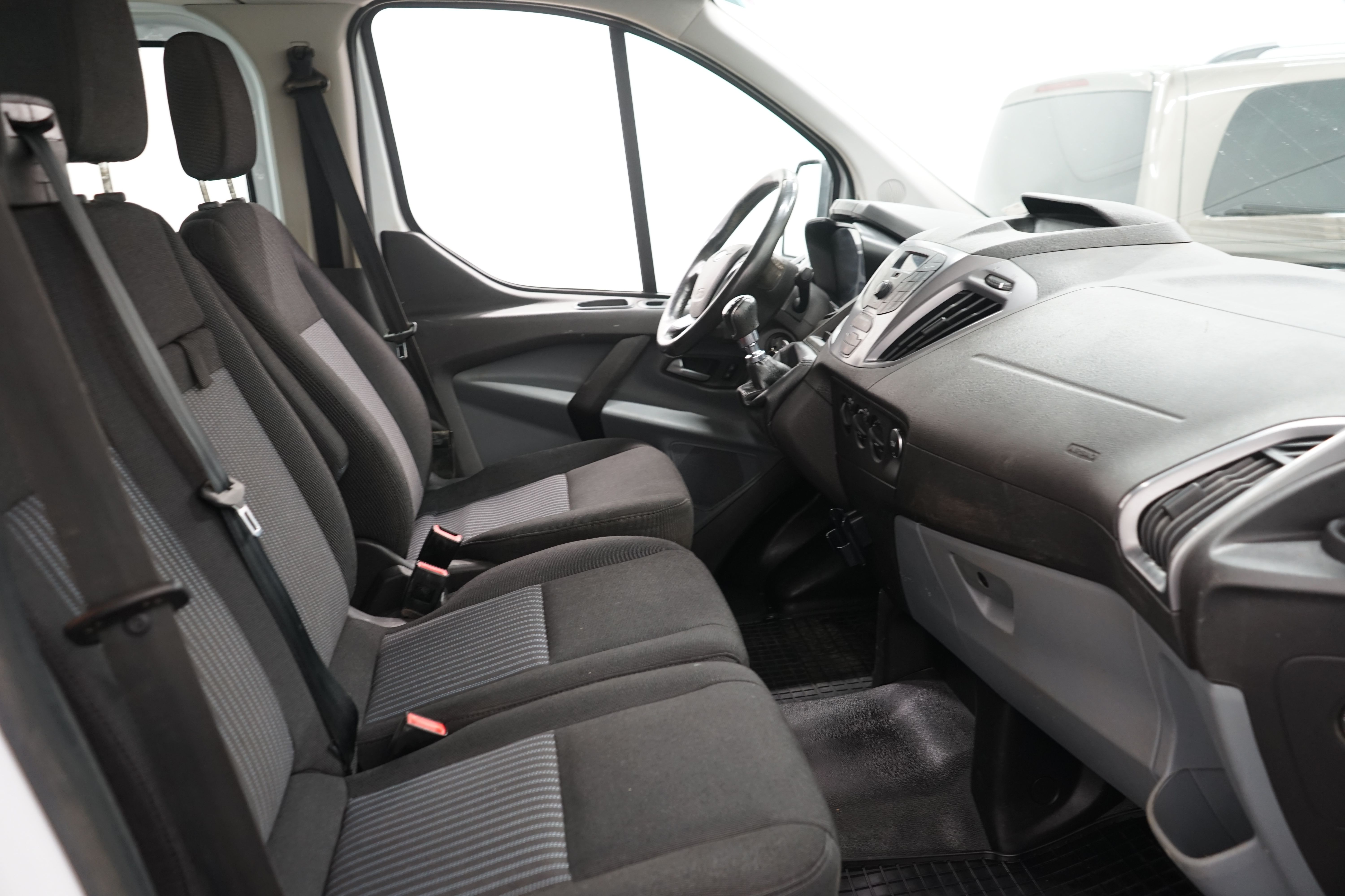Ford Tourneo Custom 2017