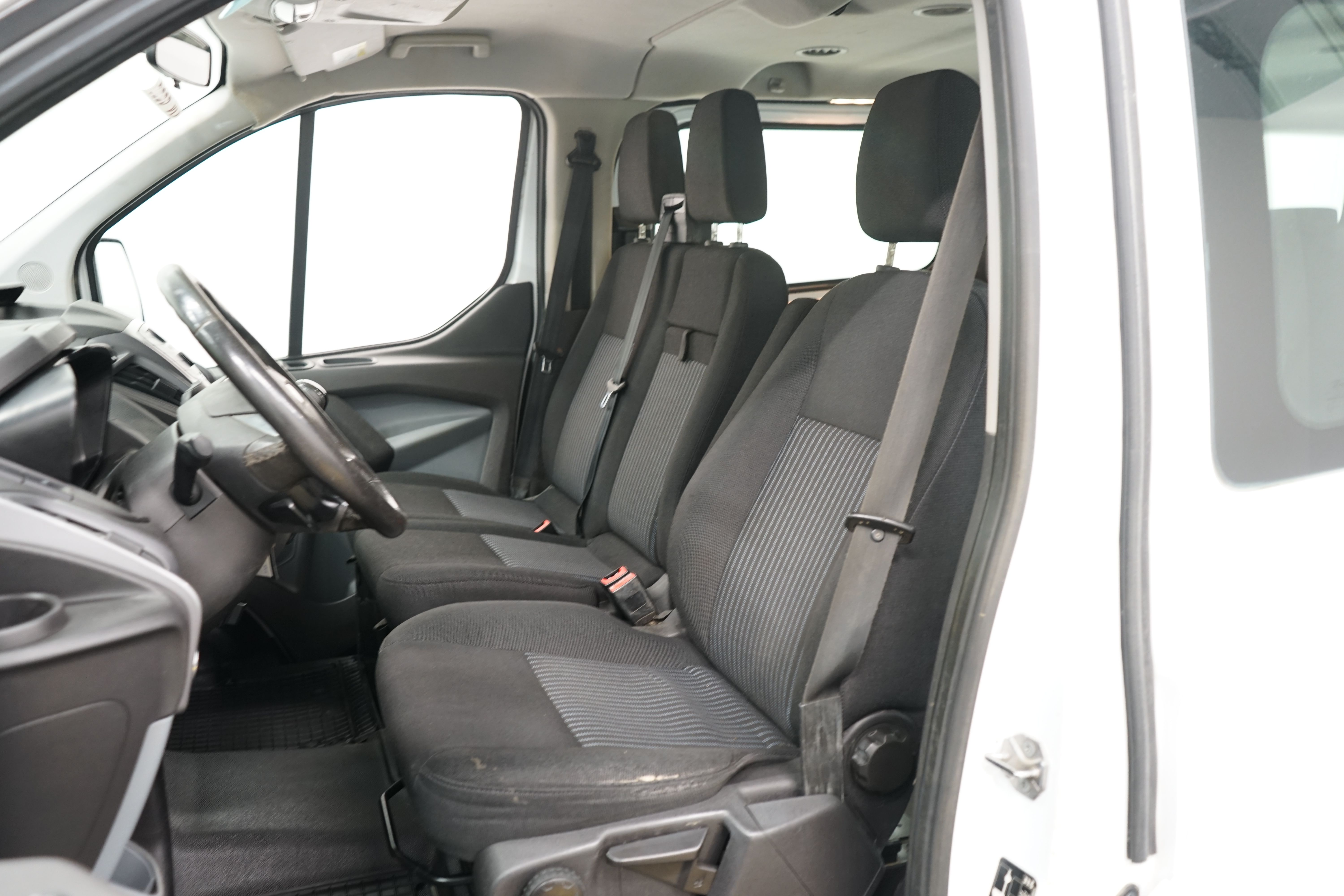 Ford Tourneo Custom 2017