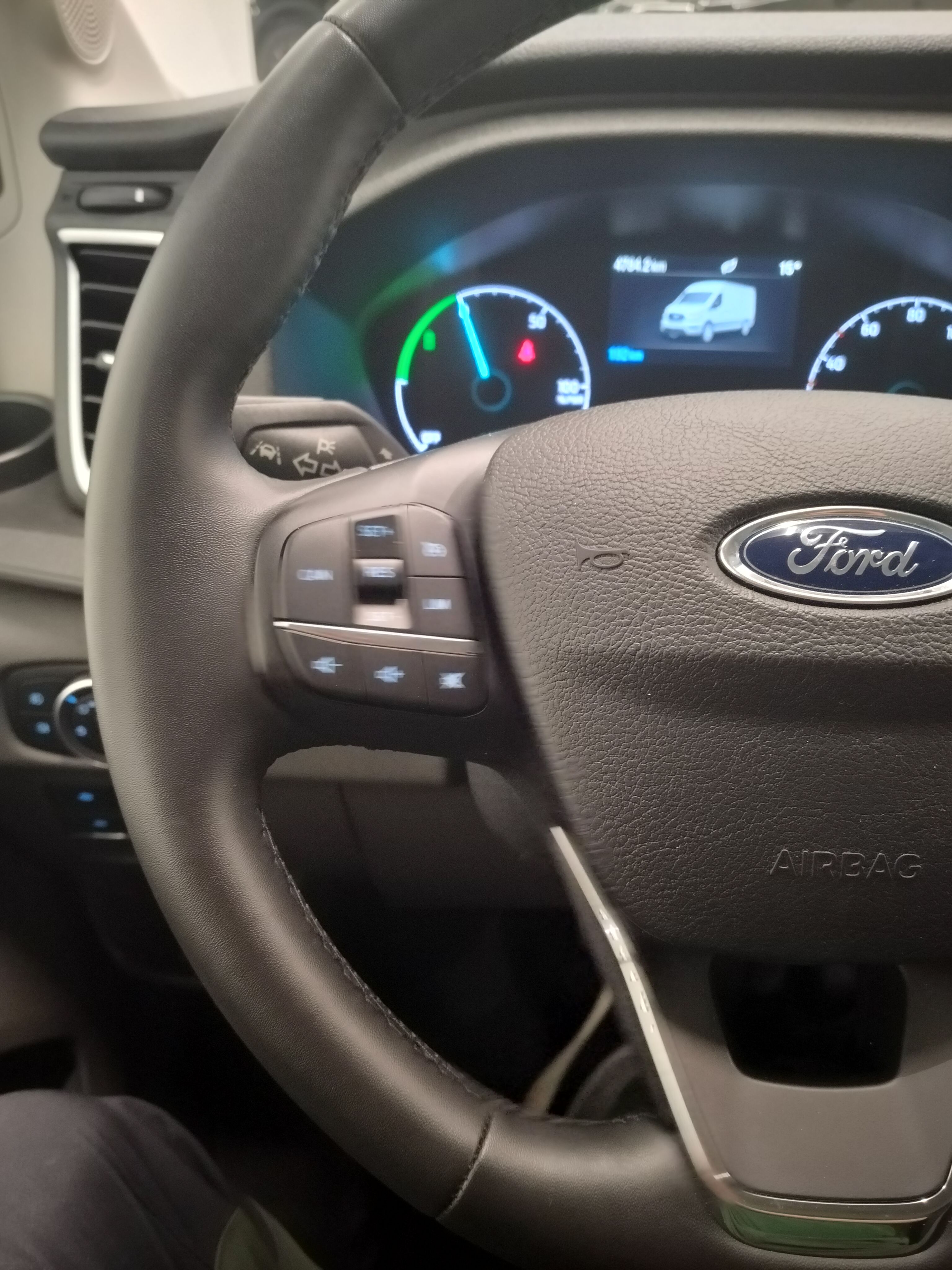 Ford Transit 2024
