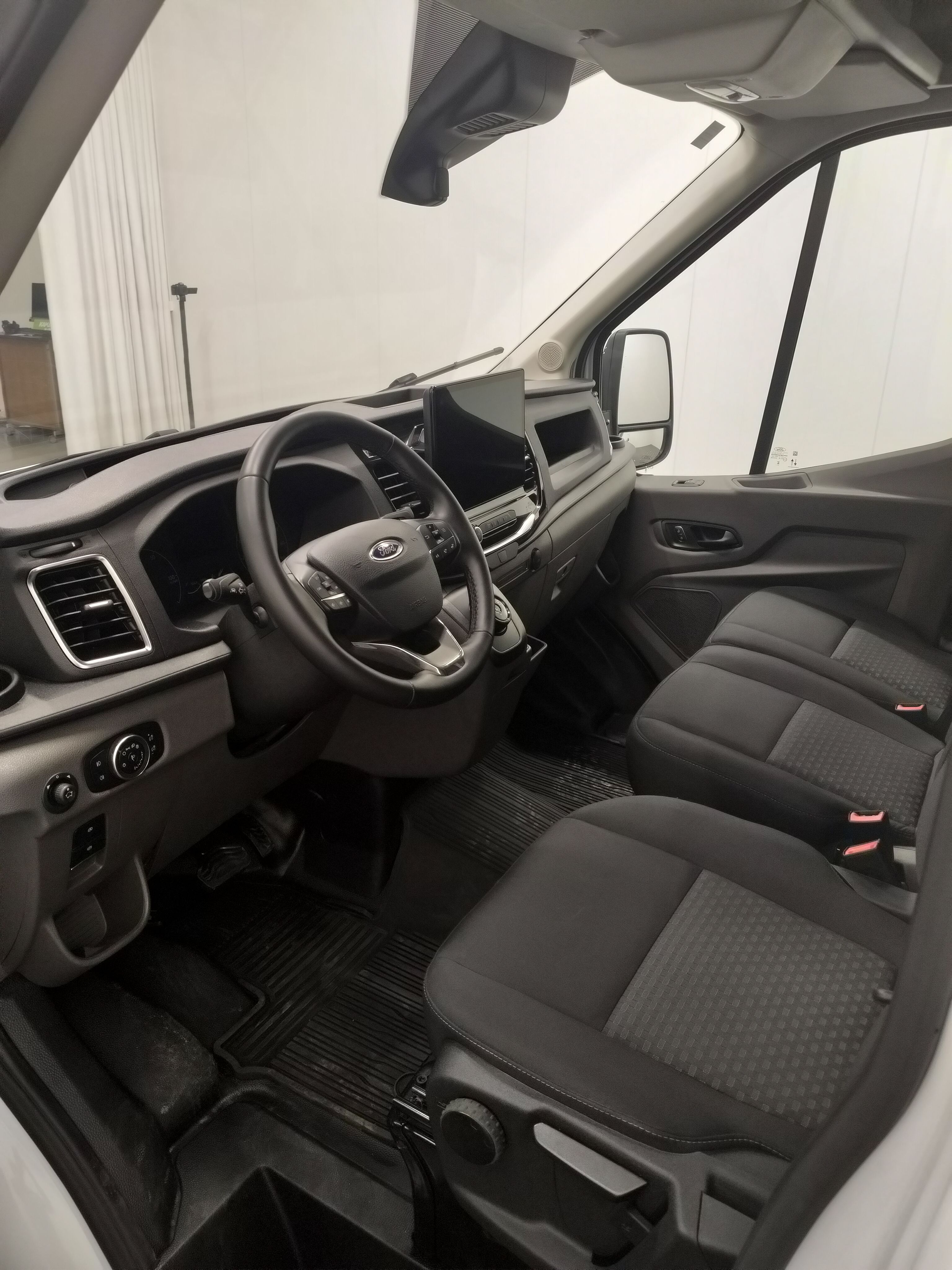Ford Transit 2024