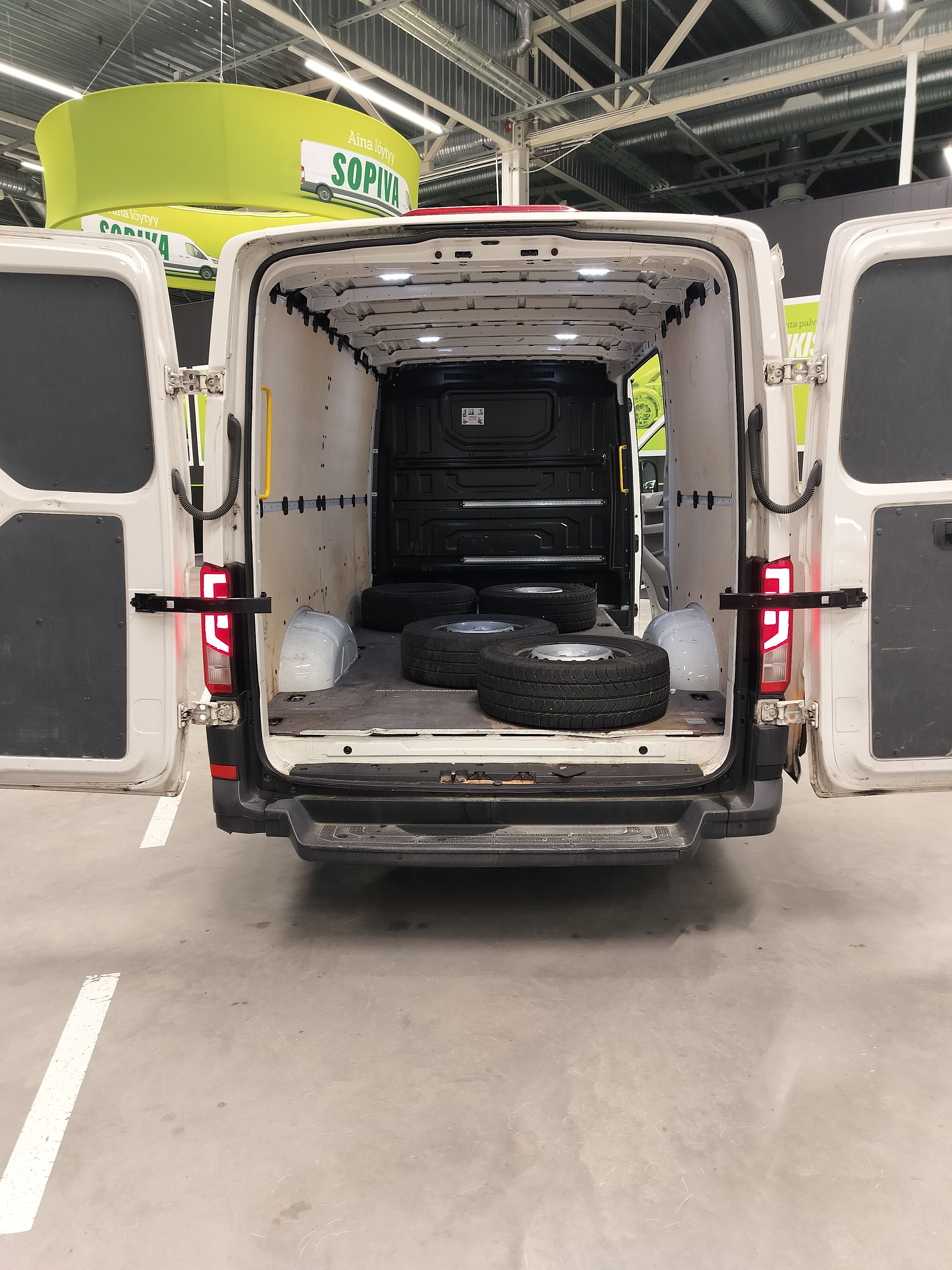 Volkswagen Crafter 2021