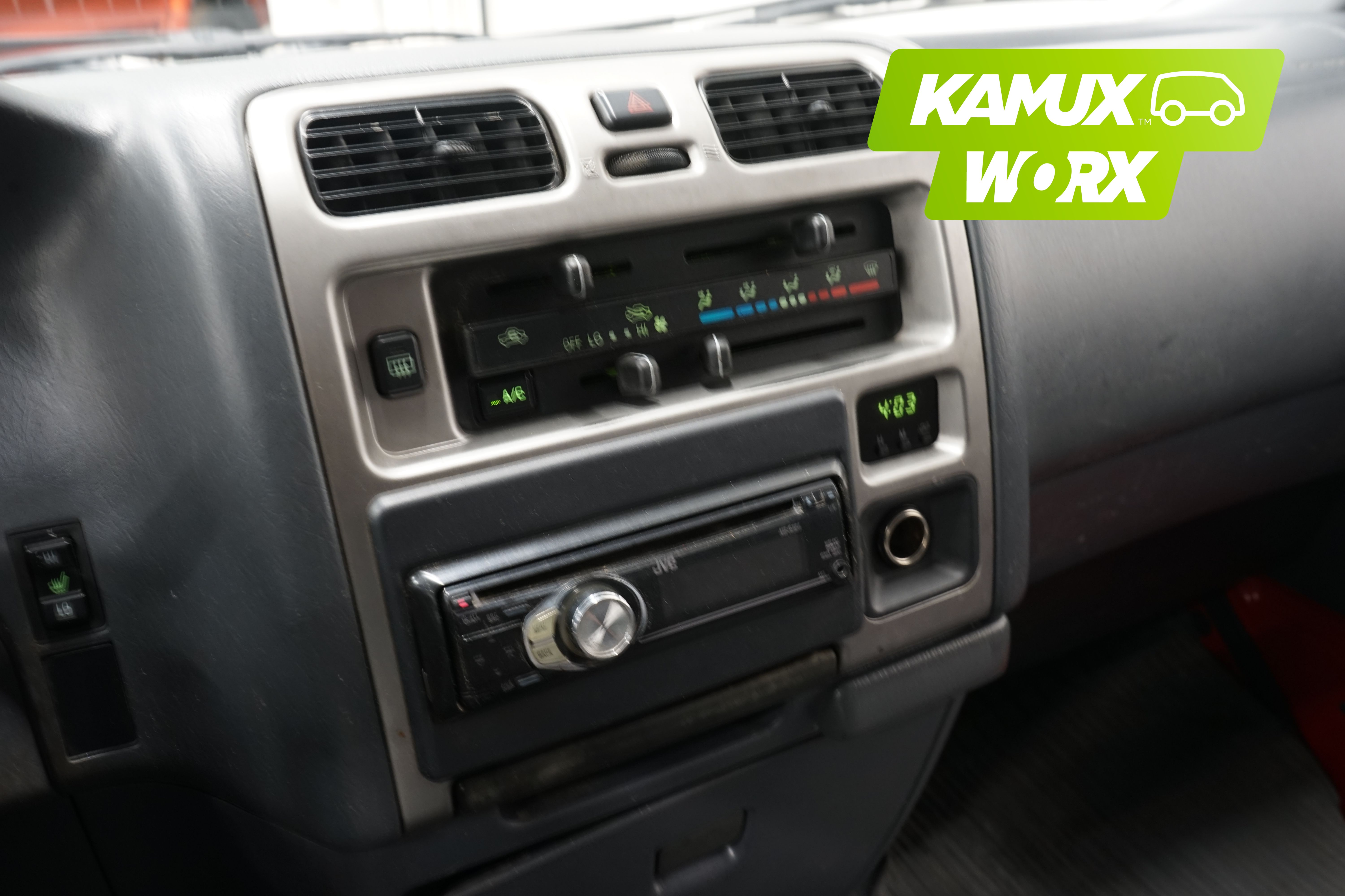 Toyota Hiace 2009