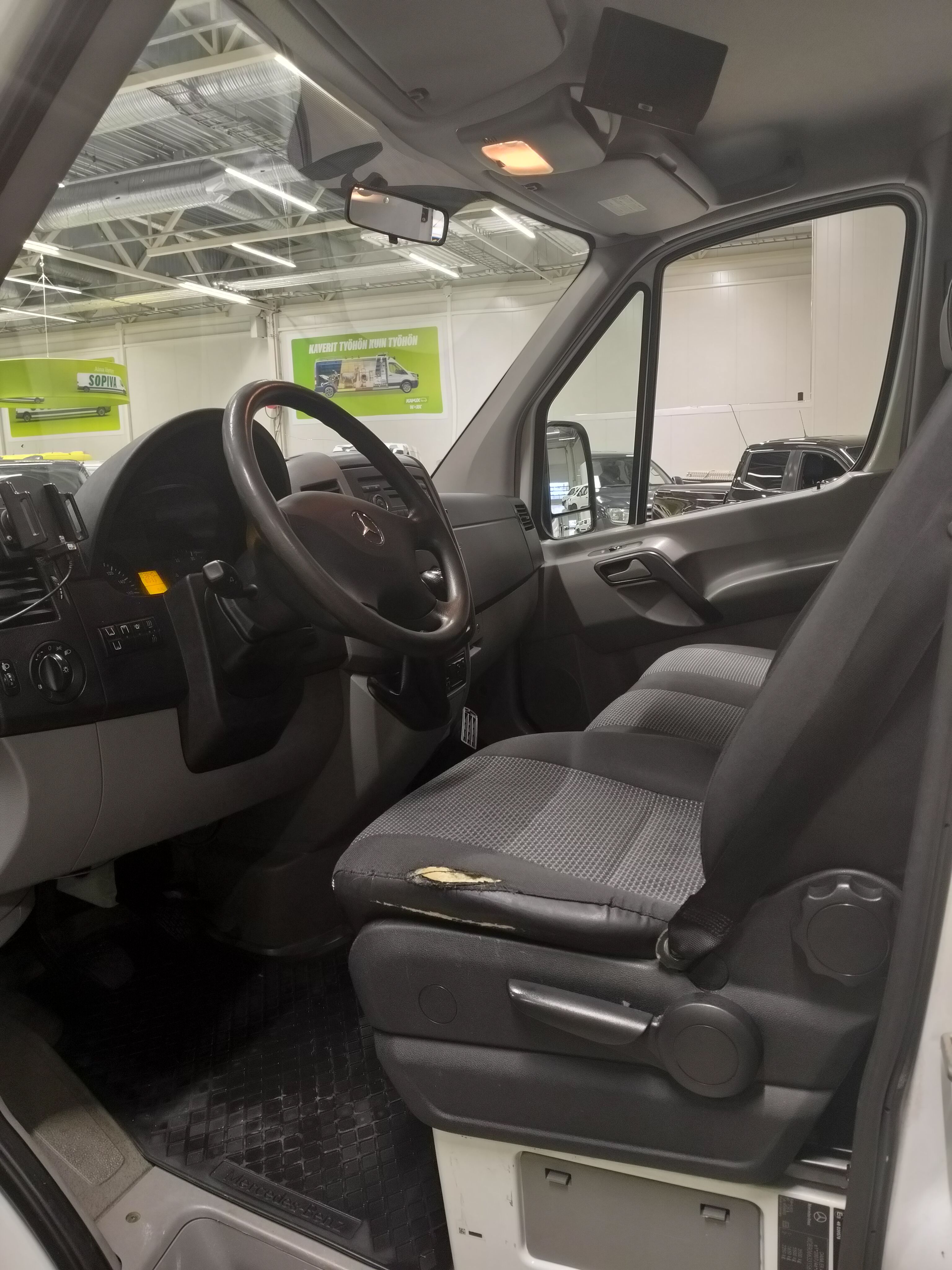 Mercedes-Benz Sprinter 2012