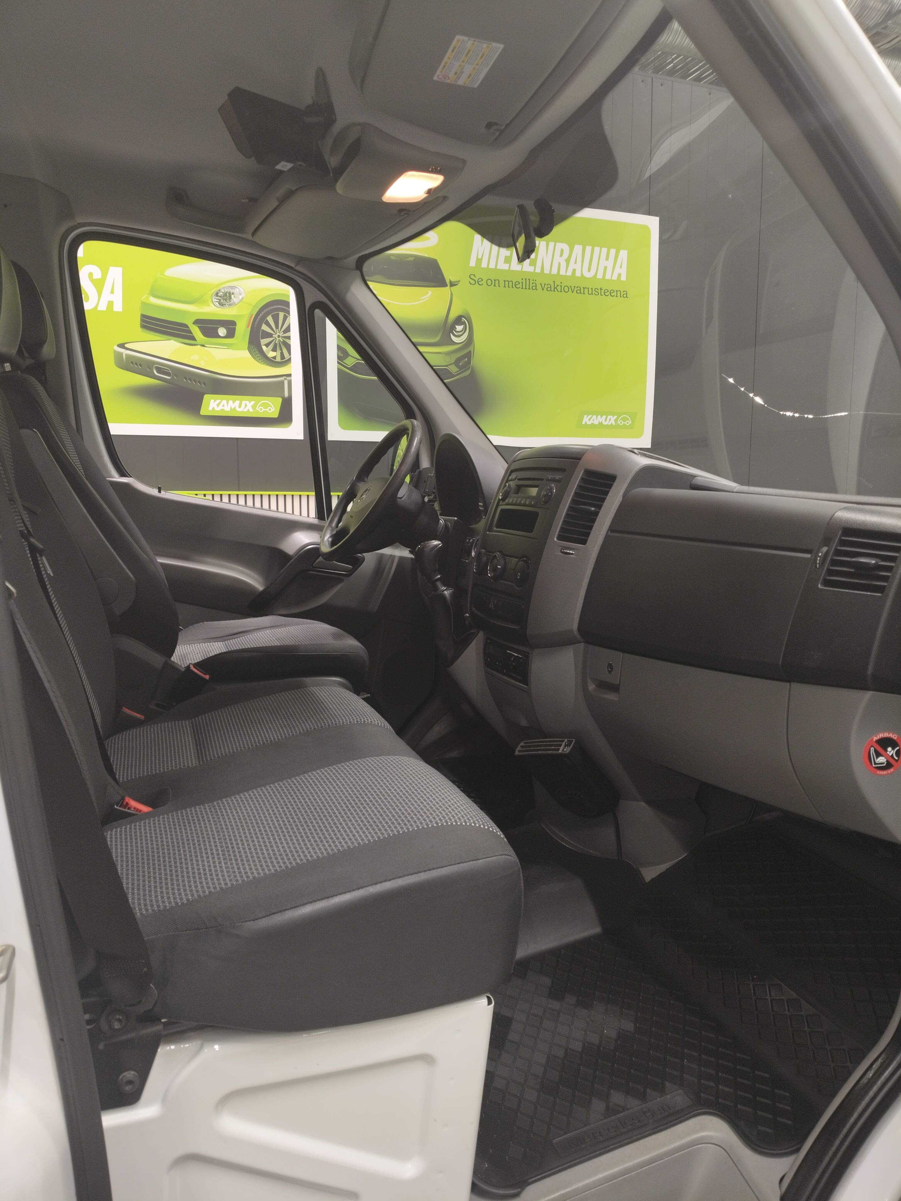 Mercedes-Benz Sprinter 2012