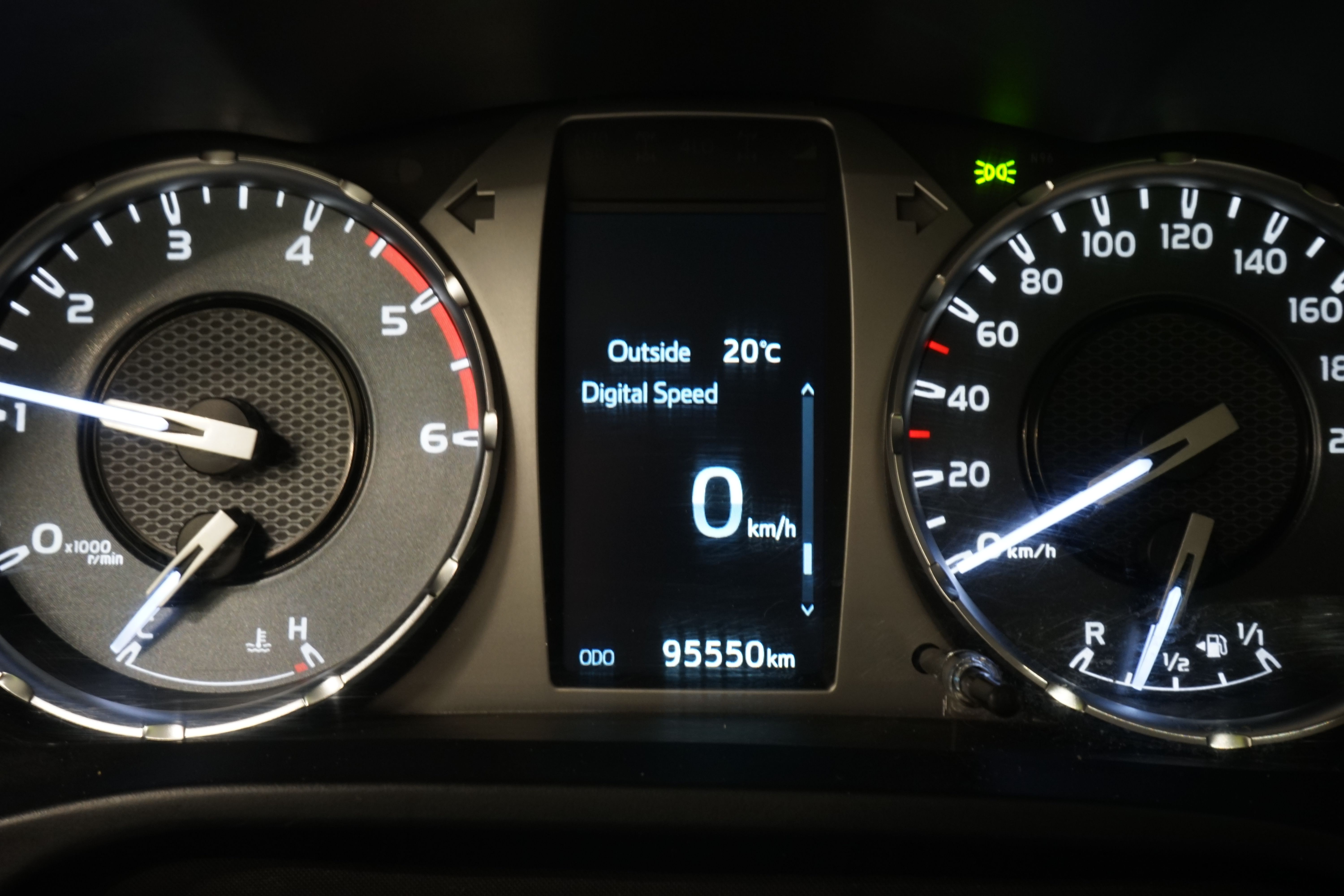 Toyota Hilux 2023