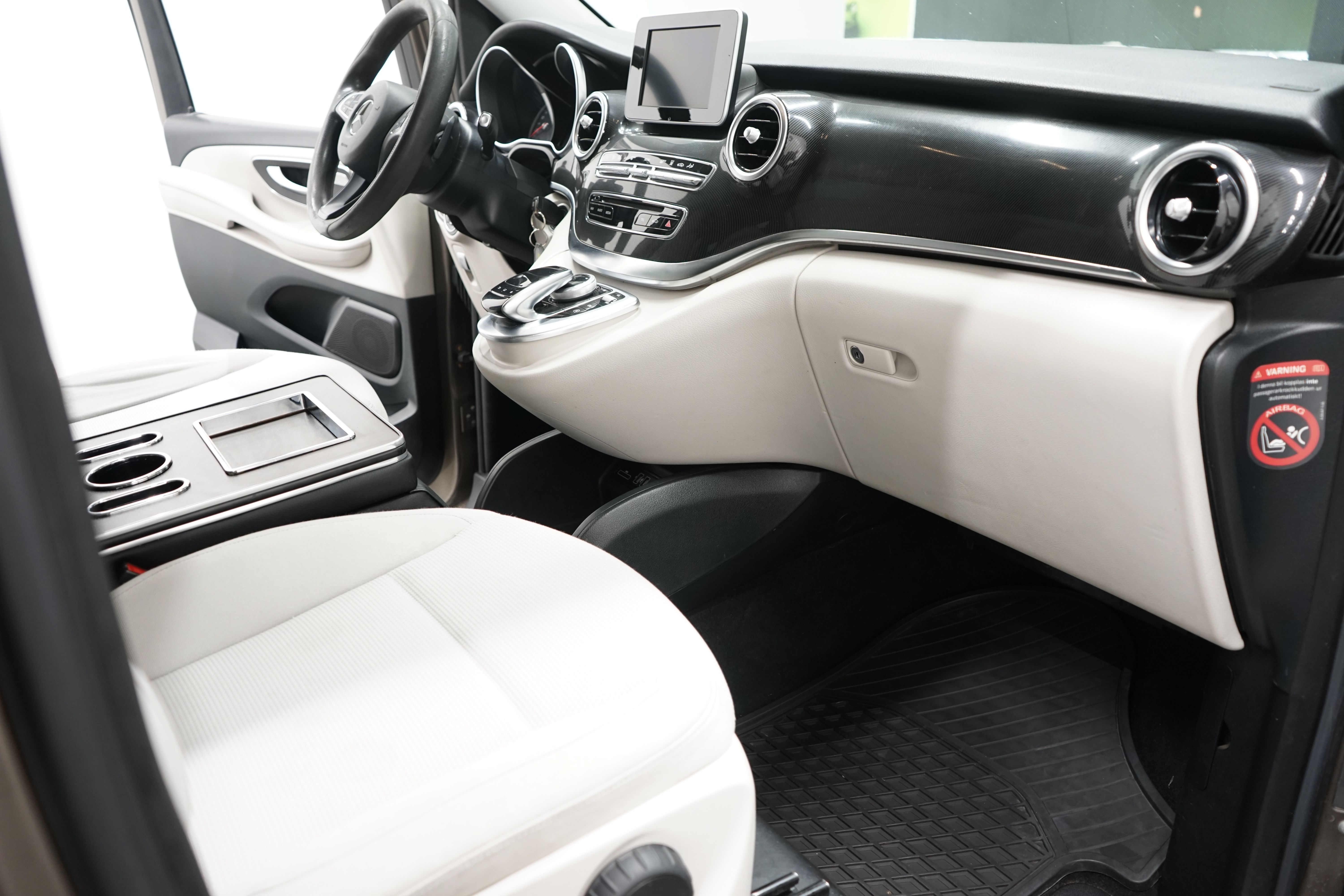 Mercedes-Benz V 2015
