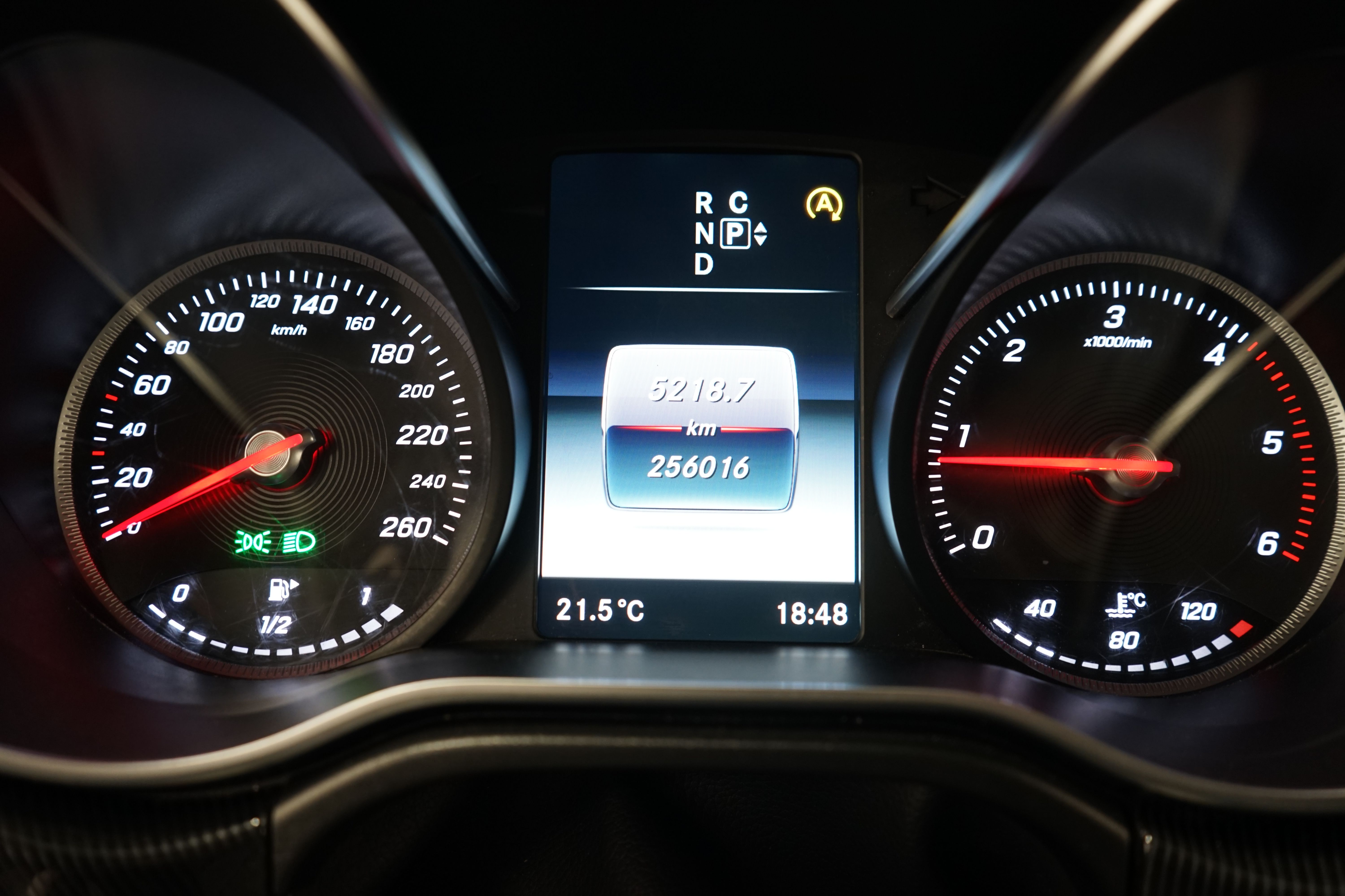 Mercedes-Benz V 2015