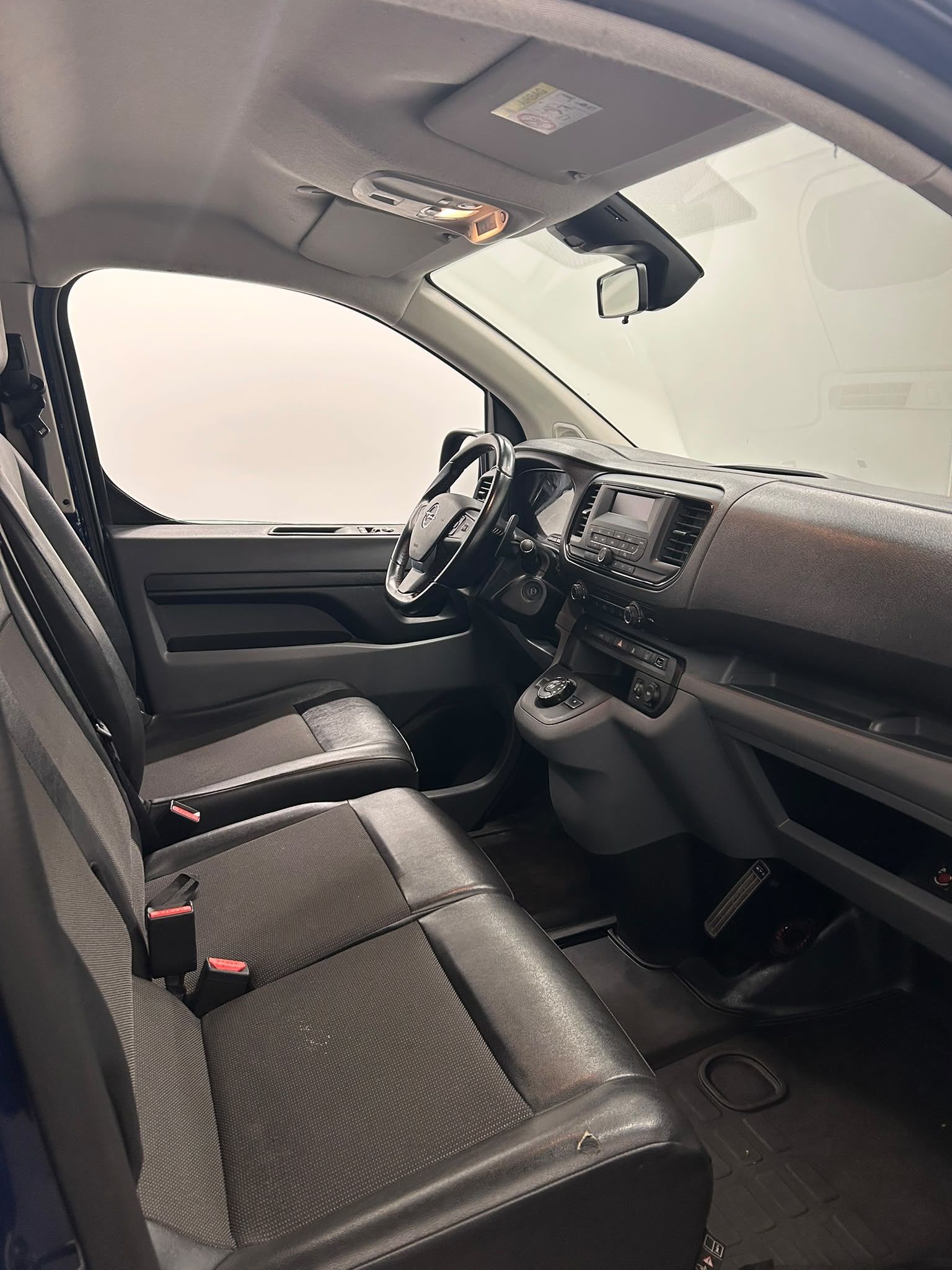 Opel Vivaro 2021