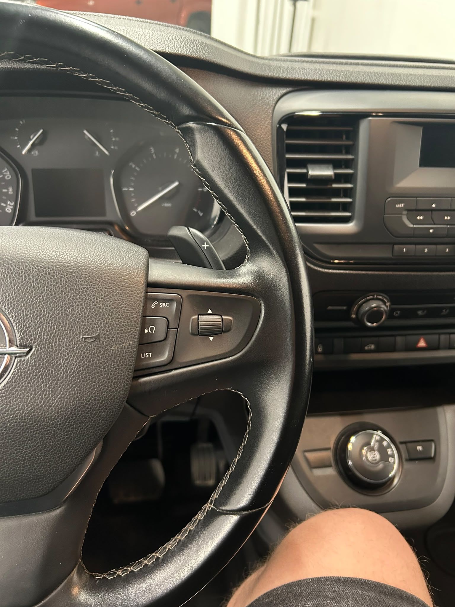Opel Vivaro 2021